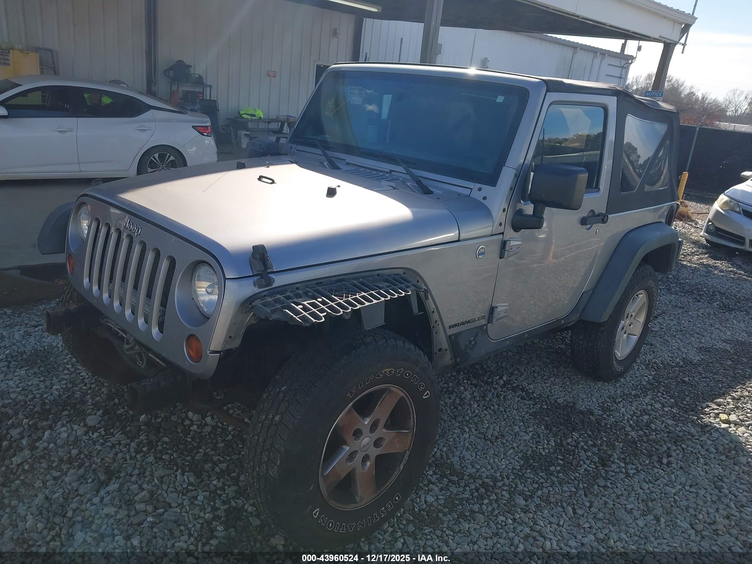 JEEP WRANGLER image 2