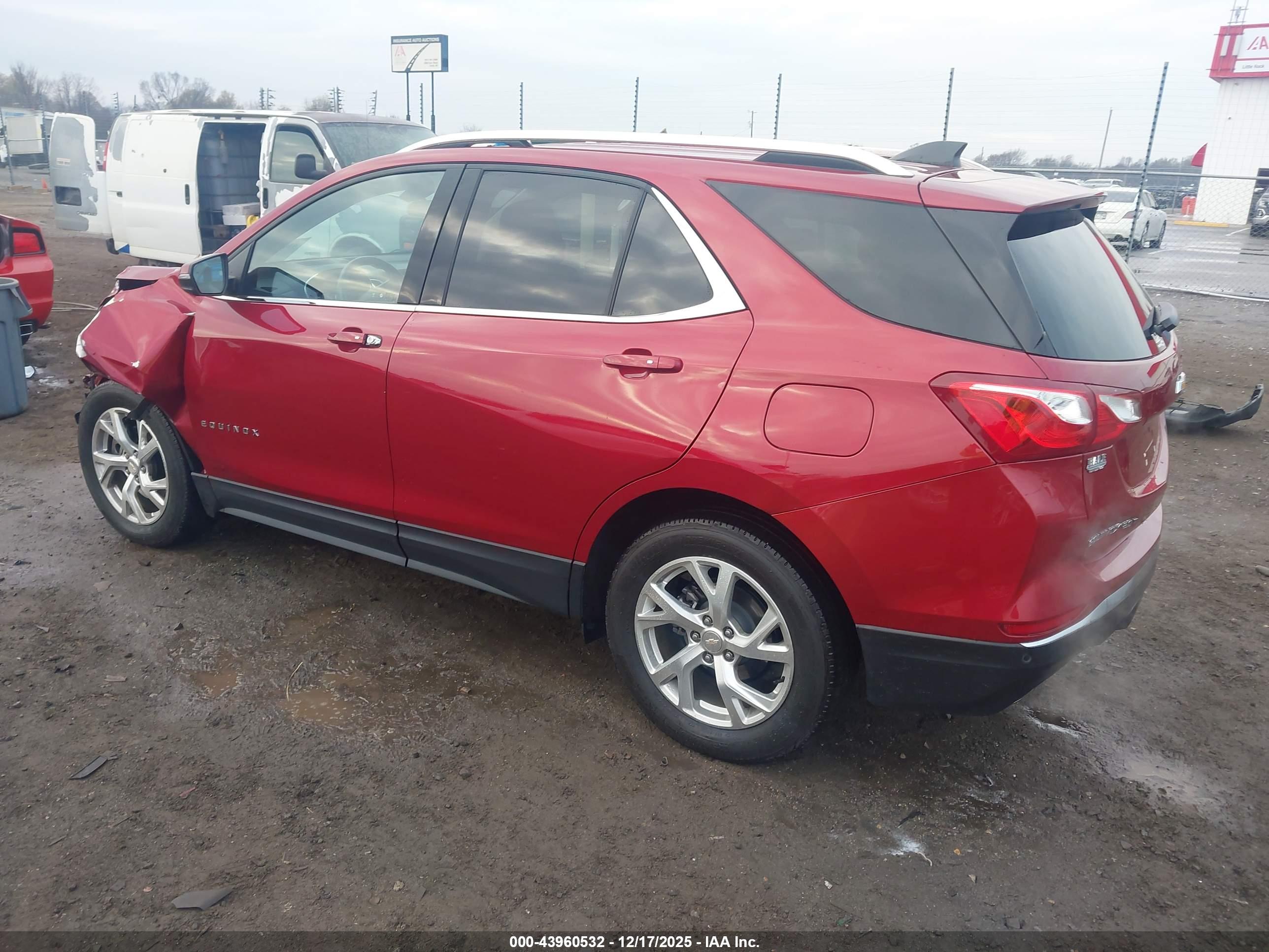 CHEVROLET EQUINOX image 3