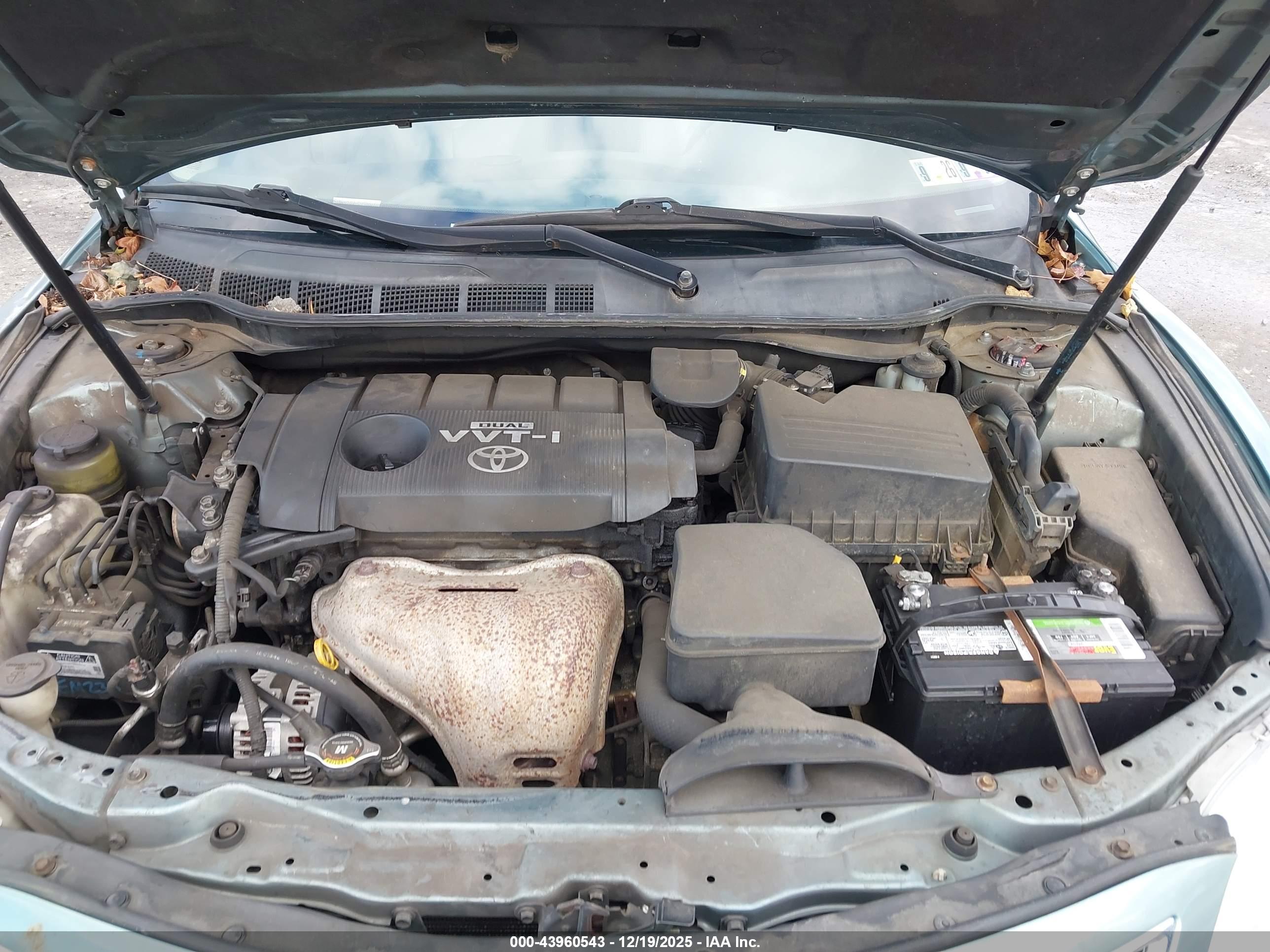TOYOTA CAMRY image 10