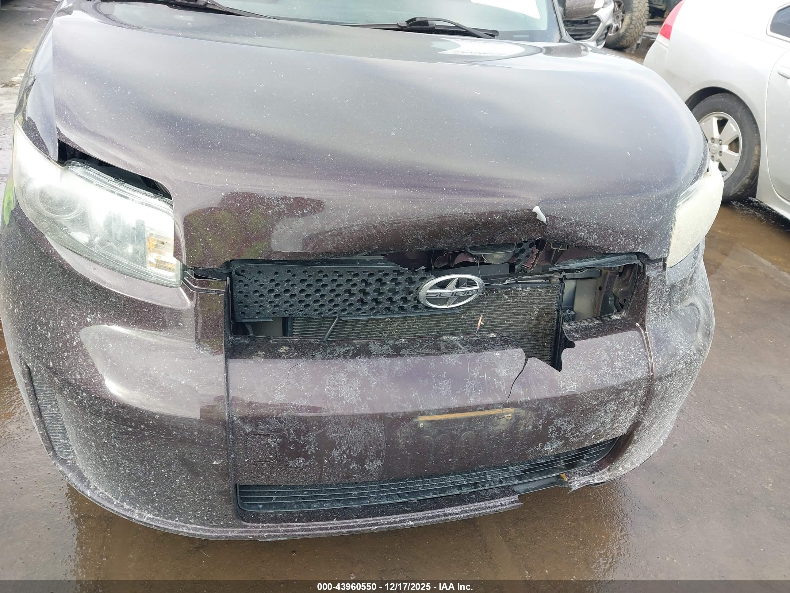 SCION XB image 6