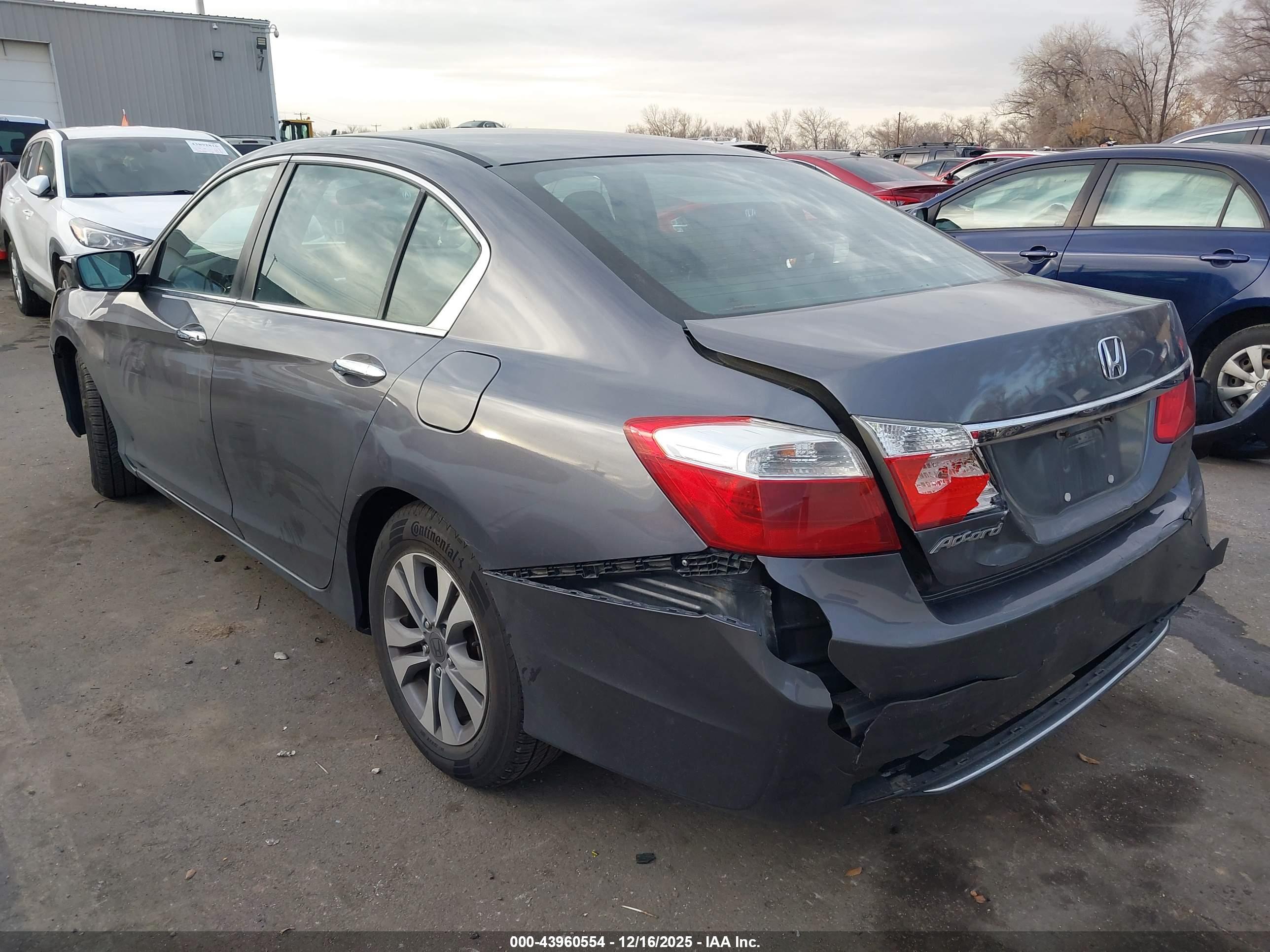 HONDA ACCORD image 3