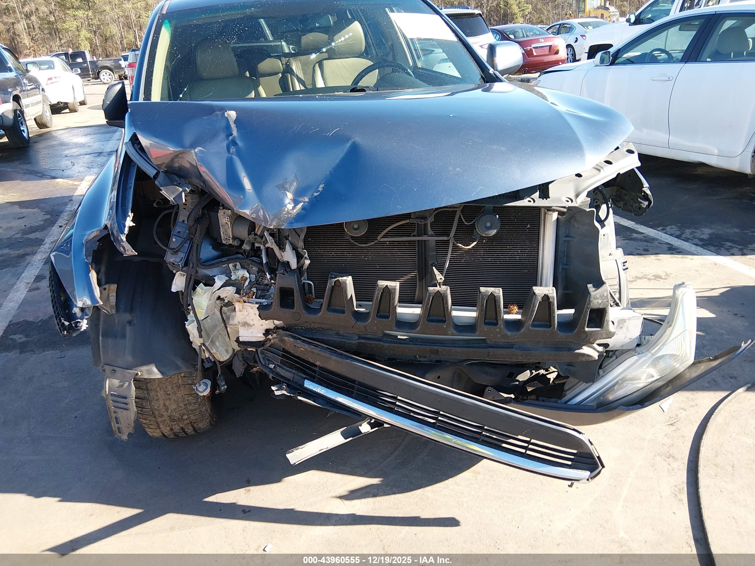 TOYOTA HIGHLANDER image 6