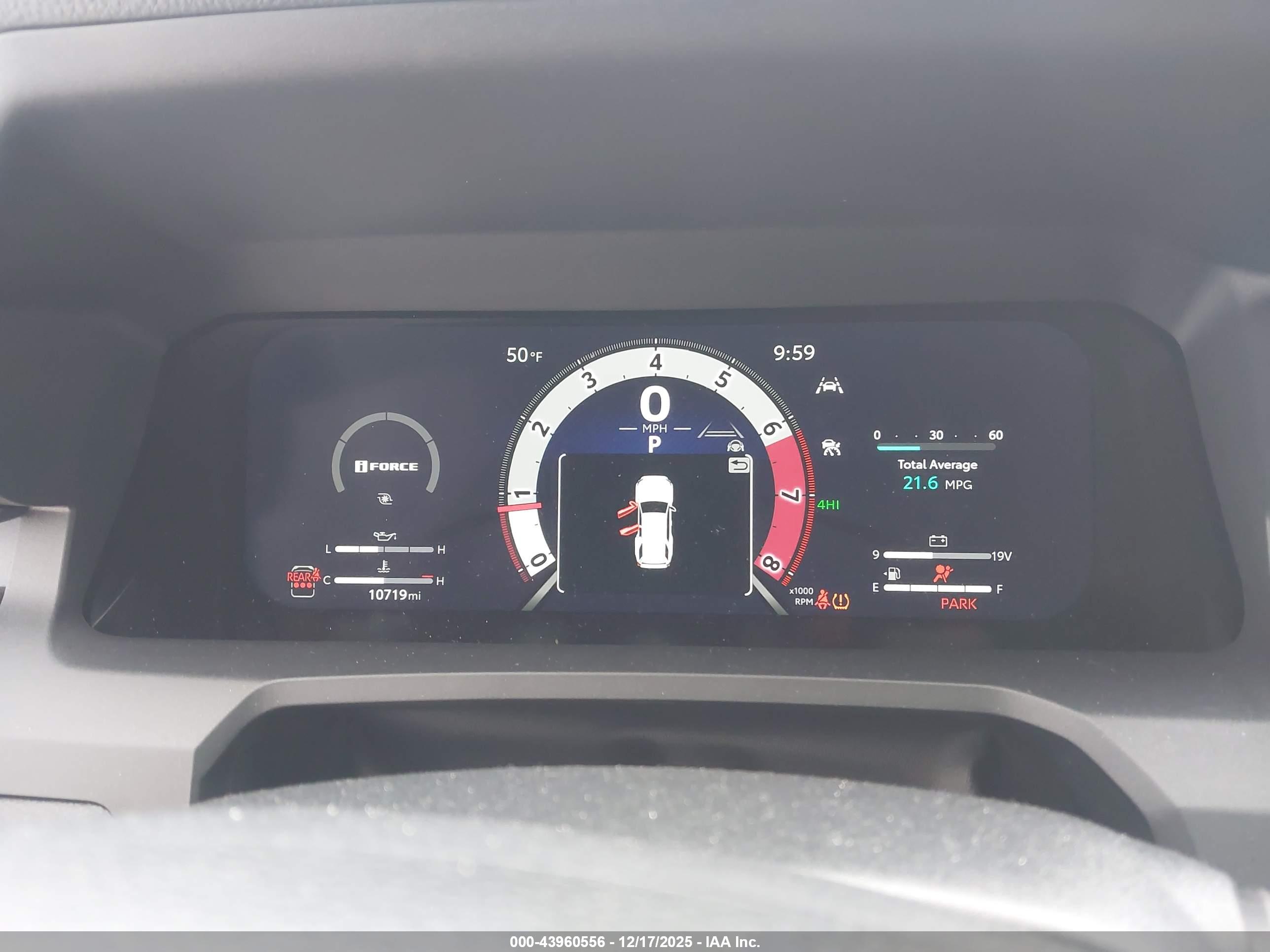 TOYOTA 4RUNNER image 7