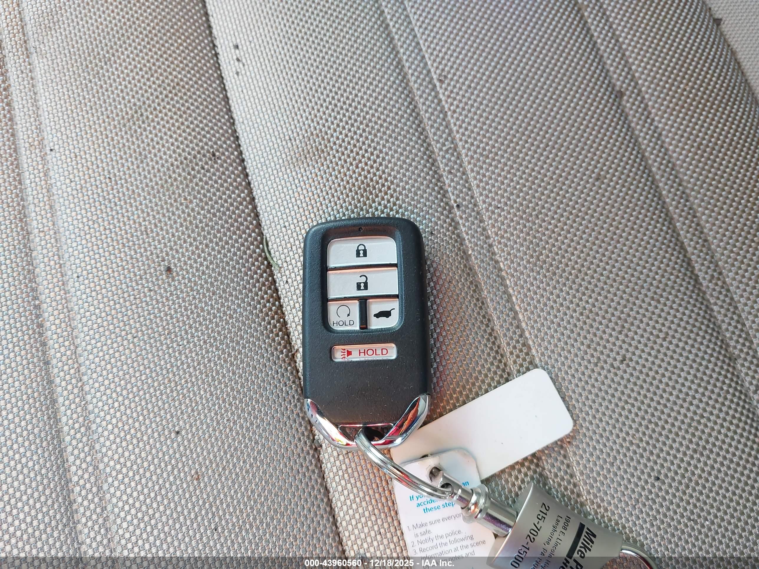 HONDA CR-V image 11
