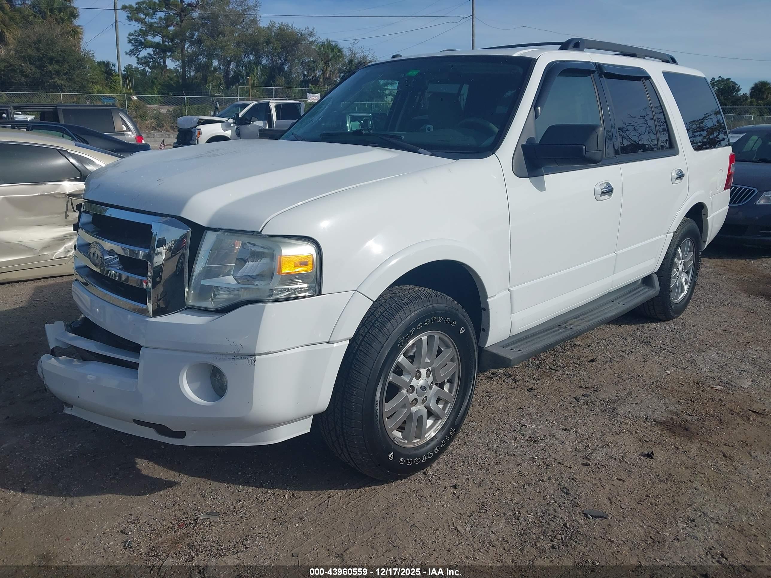 FORD EXPEDITION image 2