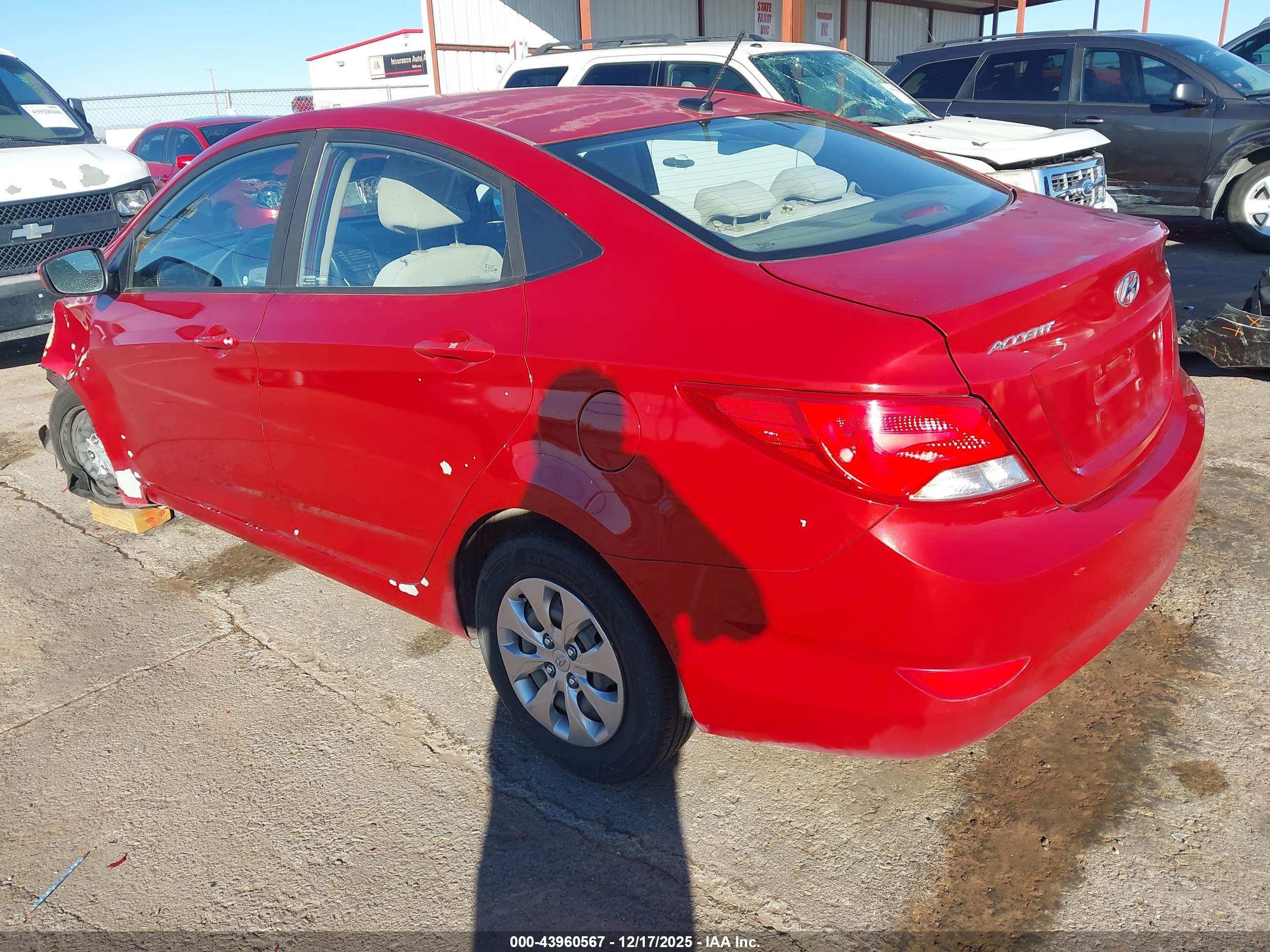 HYUNDAI ACCENT image 3