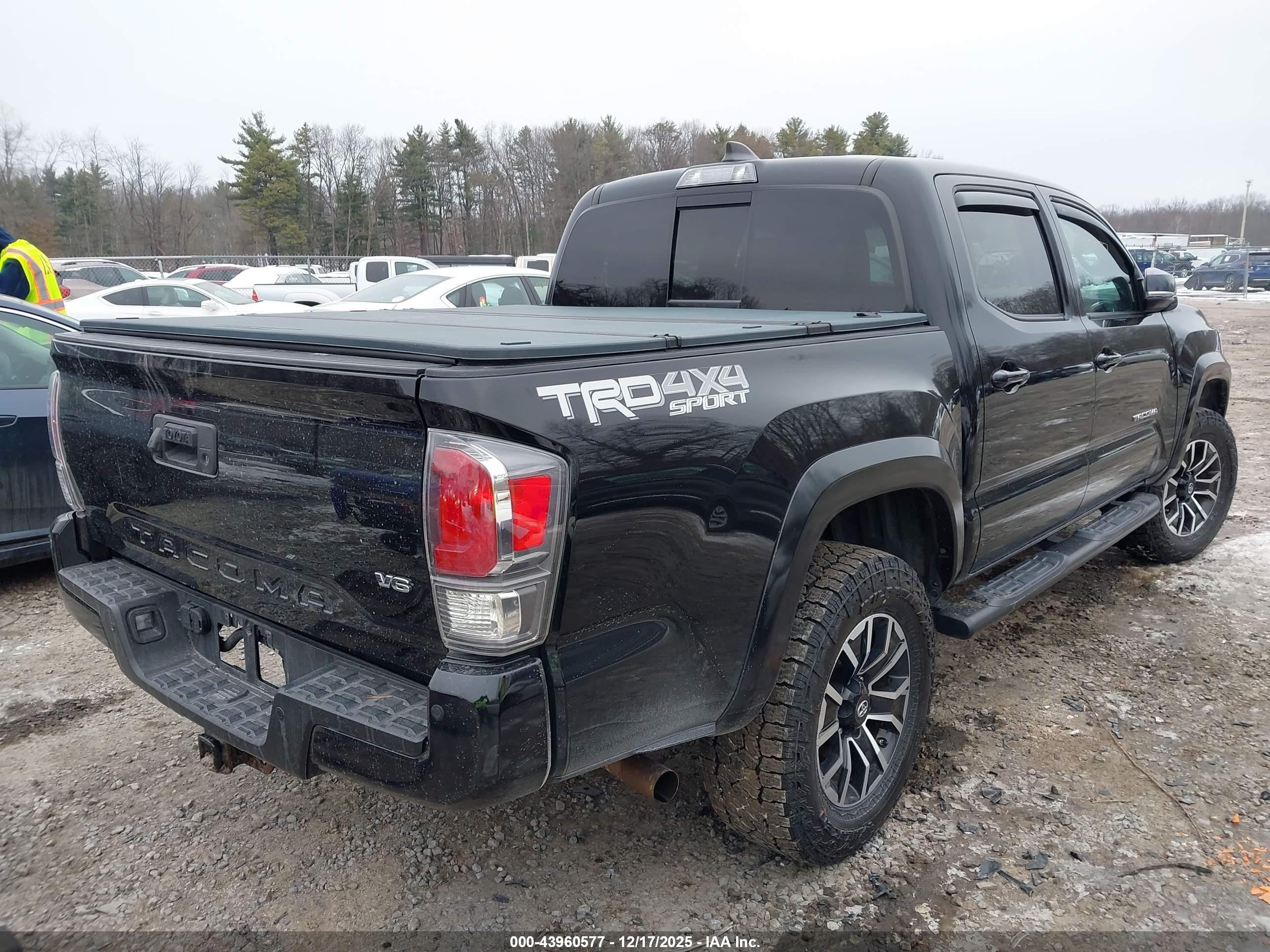 TOYOTA TACOMA image 4
