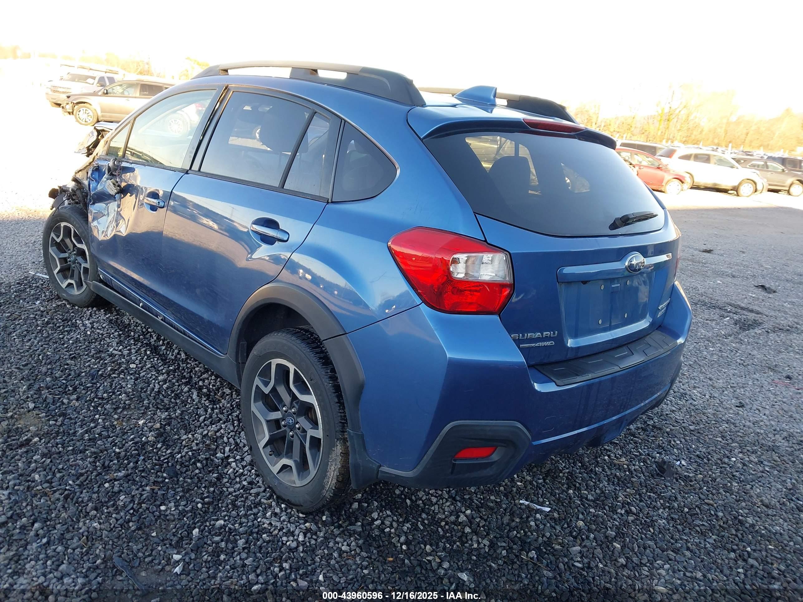 SUBARU CROSSTREK image 3
