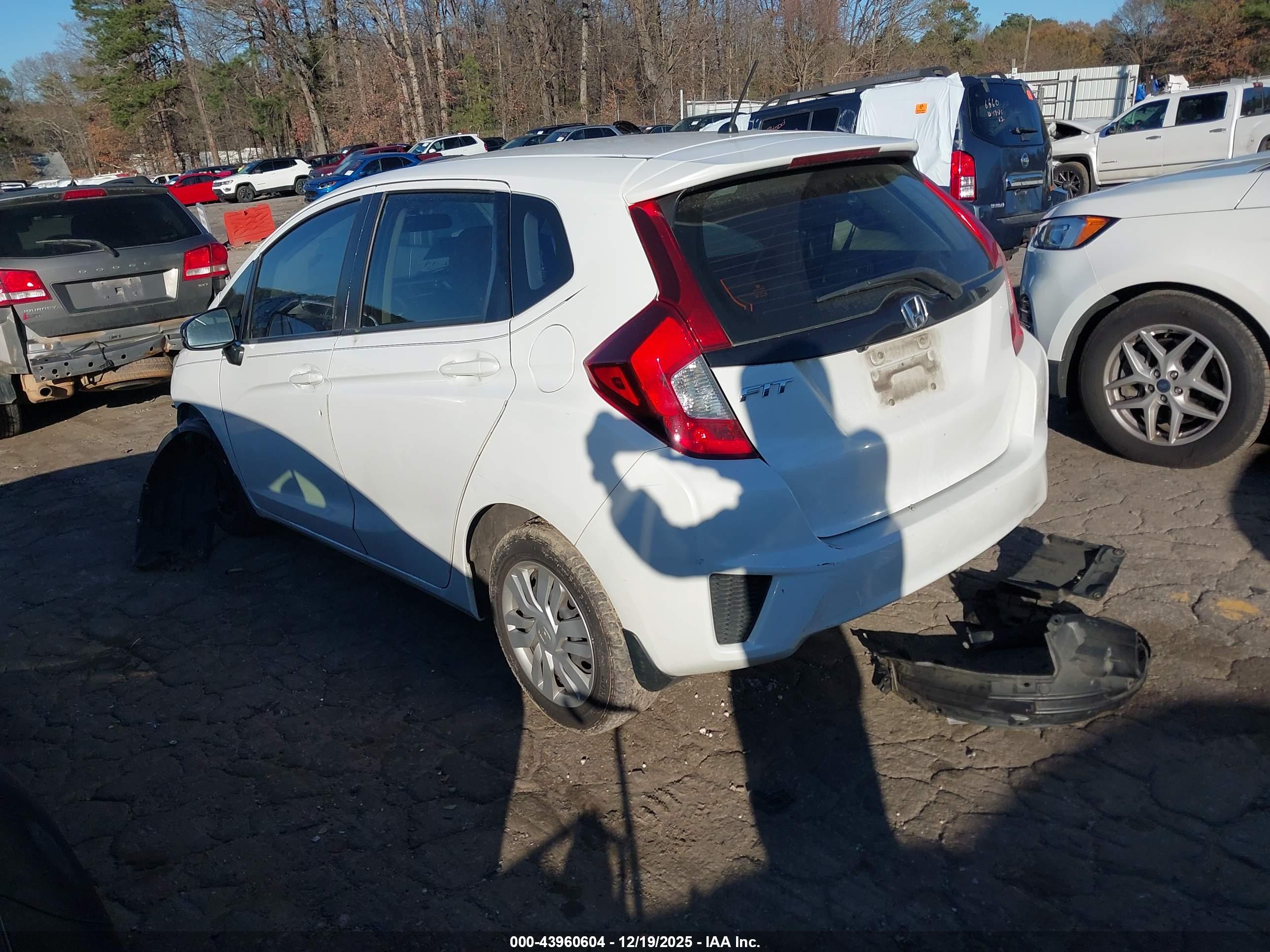 HONDA FIT image 3