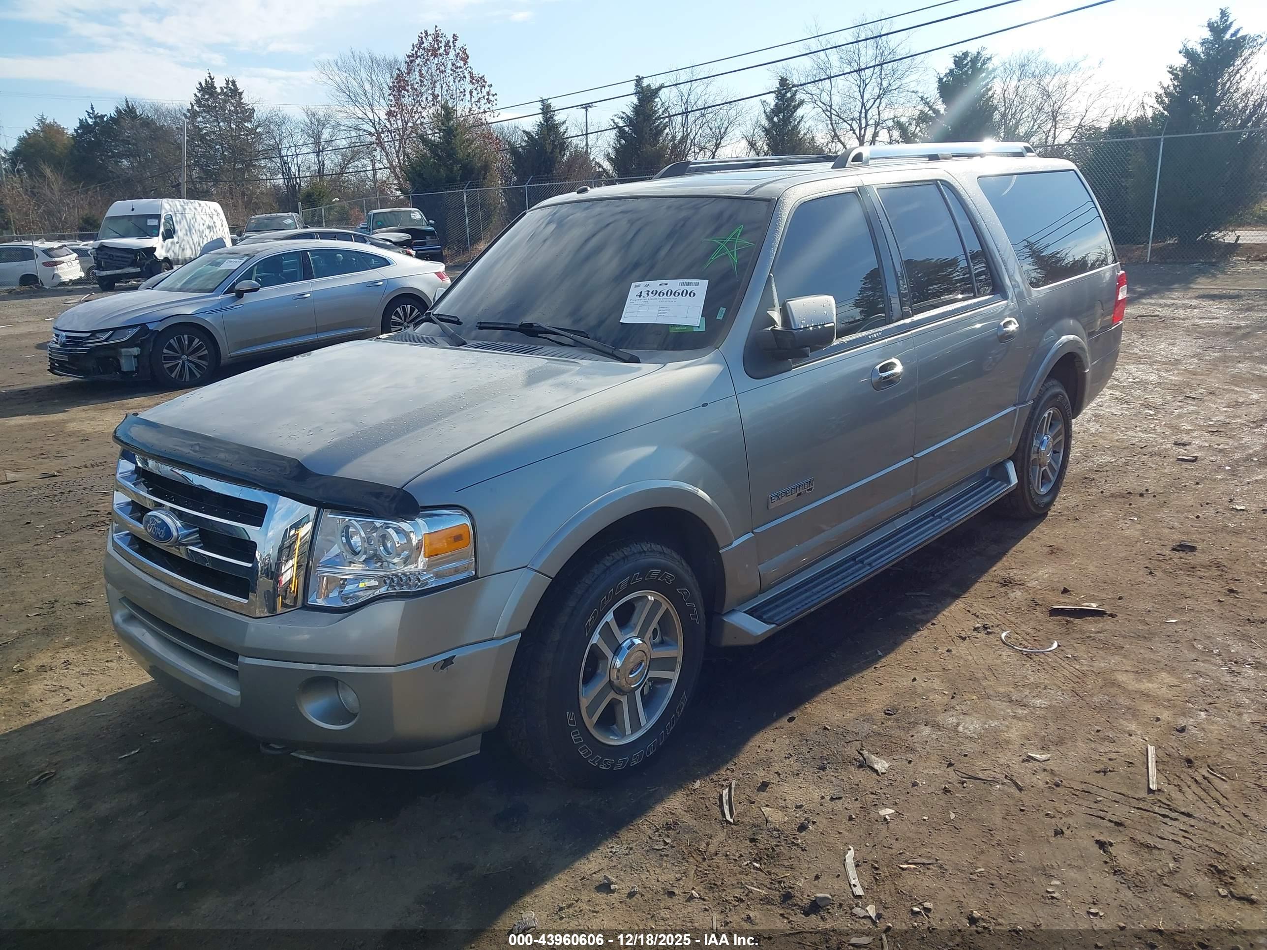 FORD EXPEDITION image 2