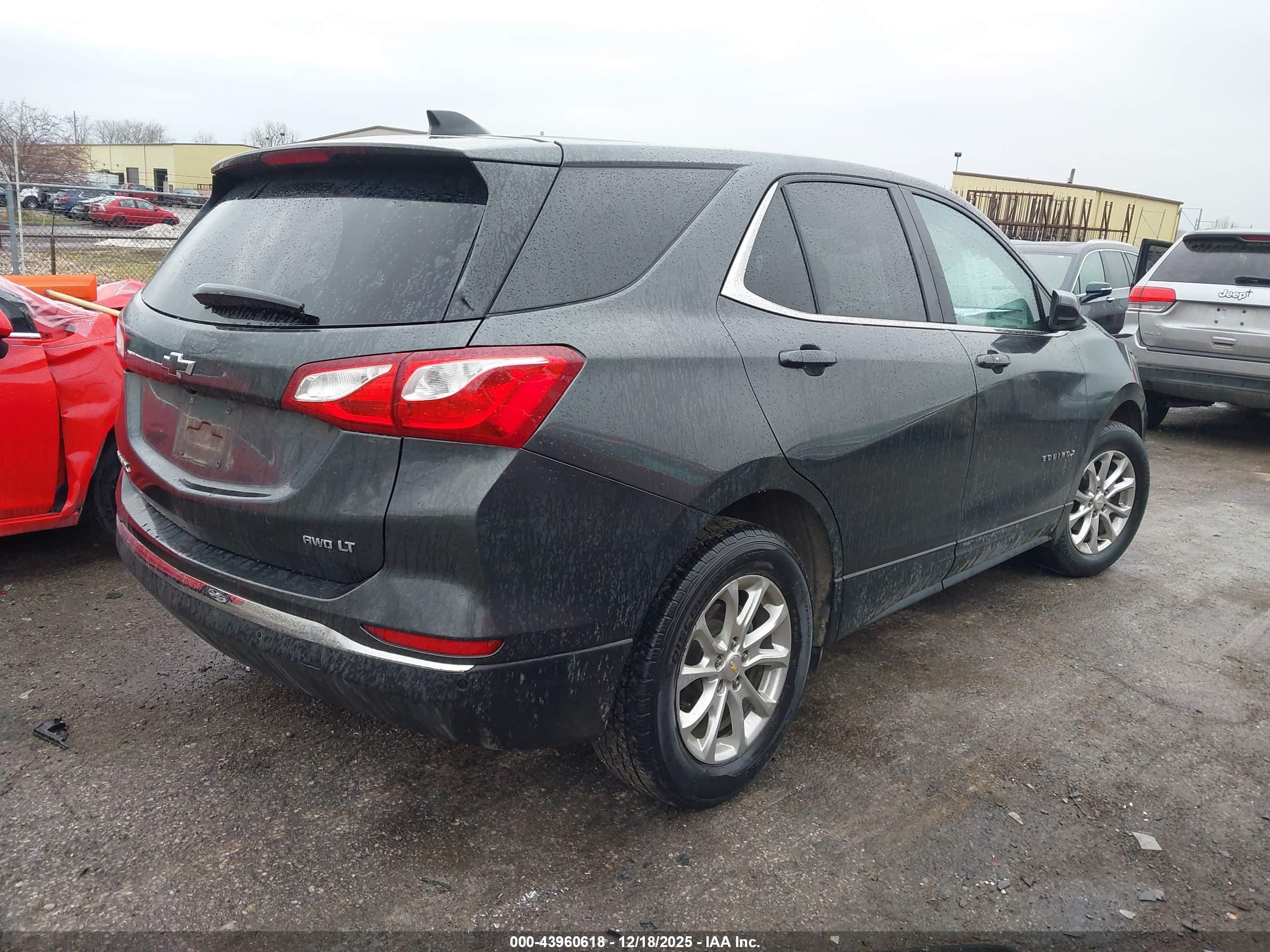 CHEVROLET EQUINOX image 4