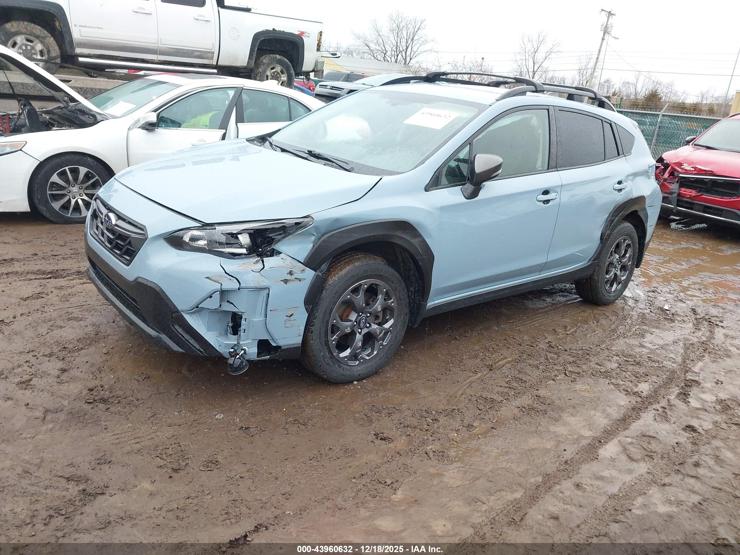 SUBARU CROSSTREK image 2