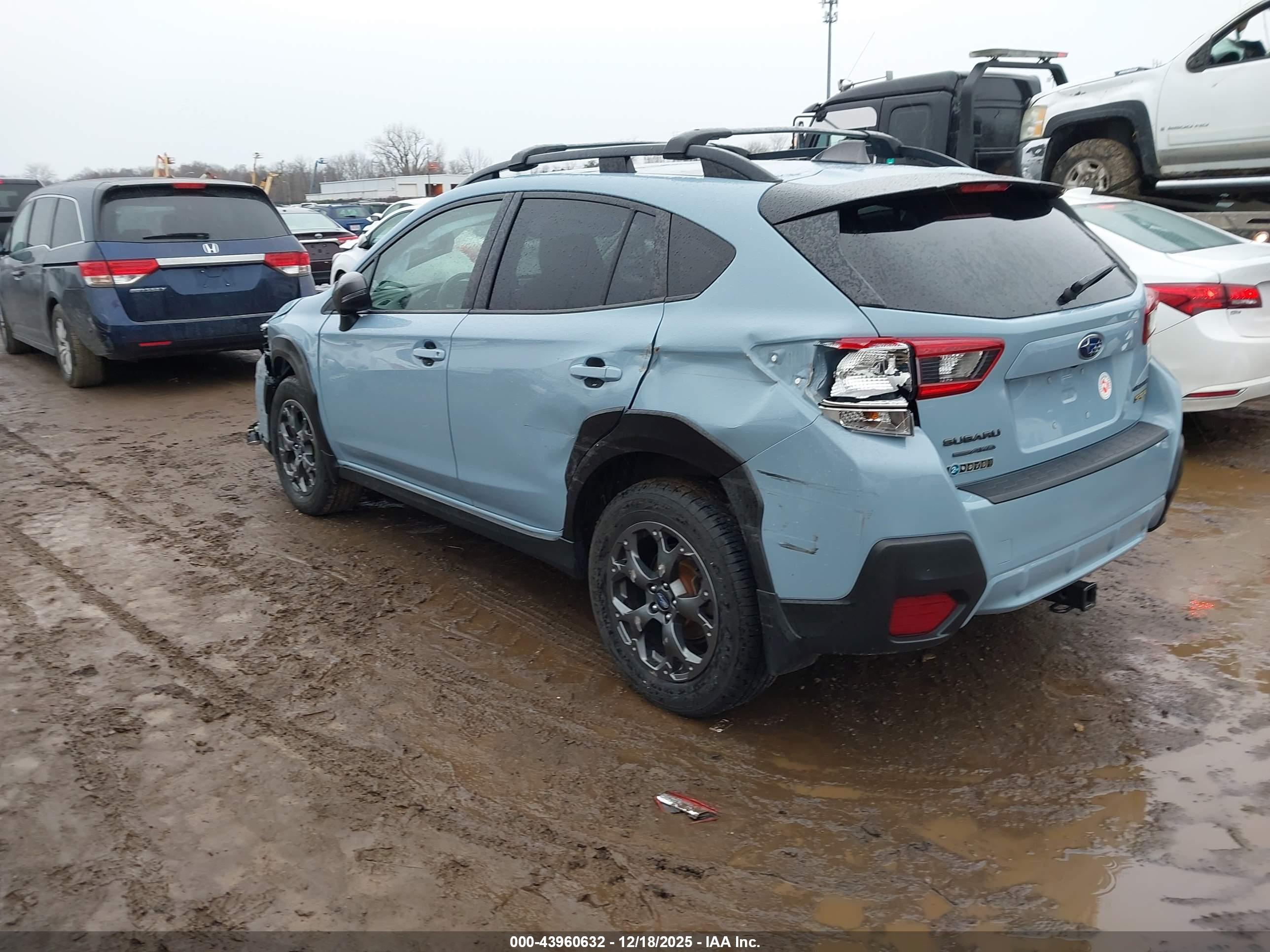 SUBARU CROSSTREK image 3