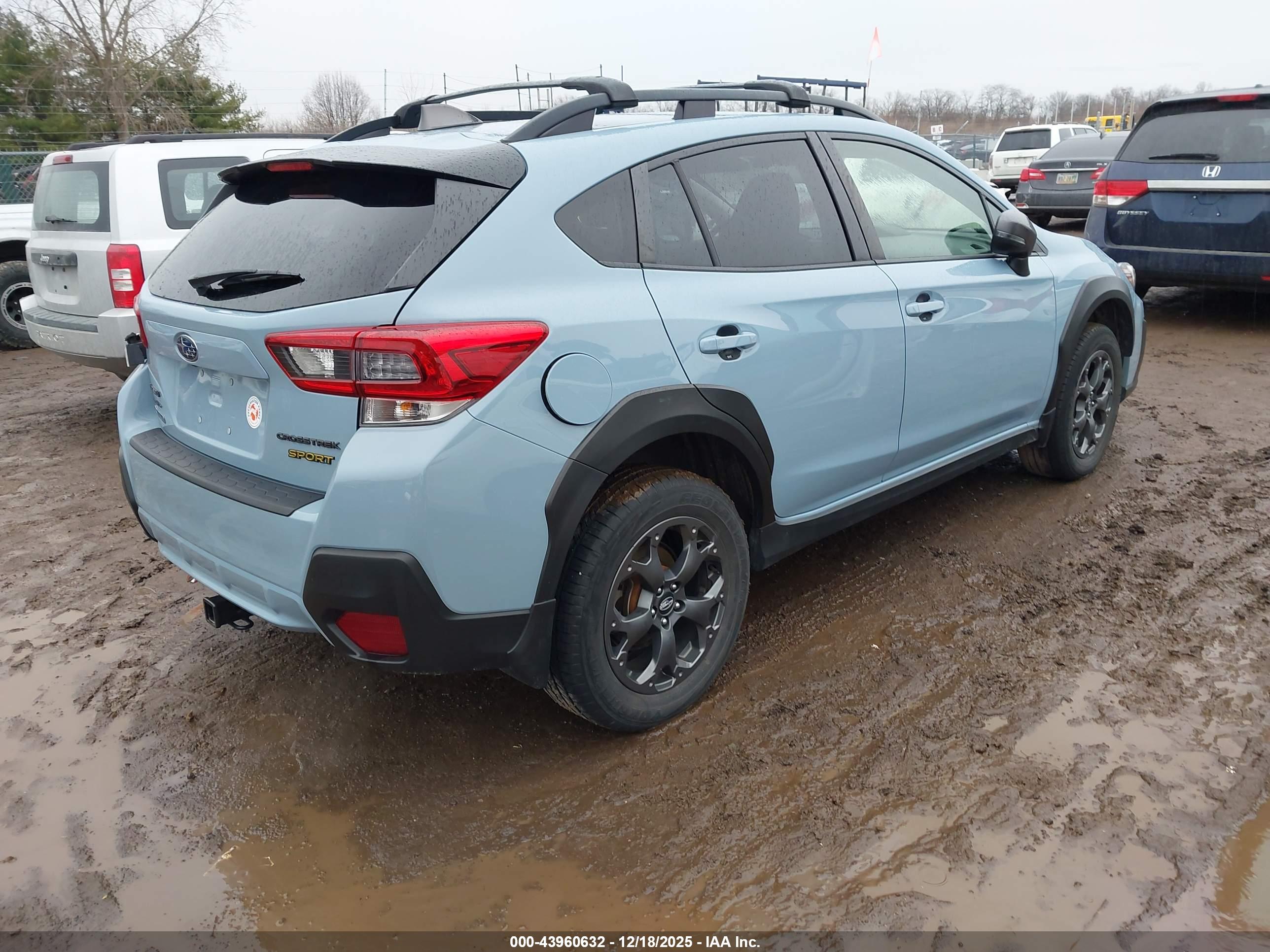 SUBARU CROSSTREK image 4