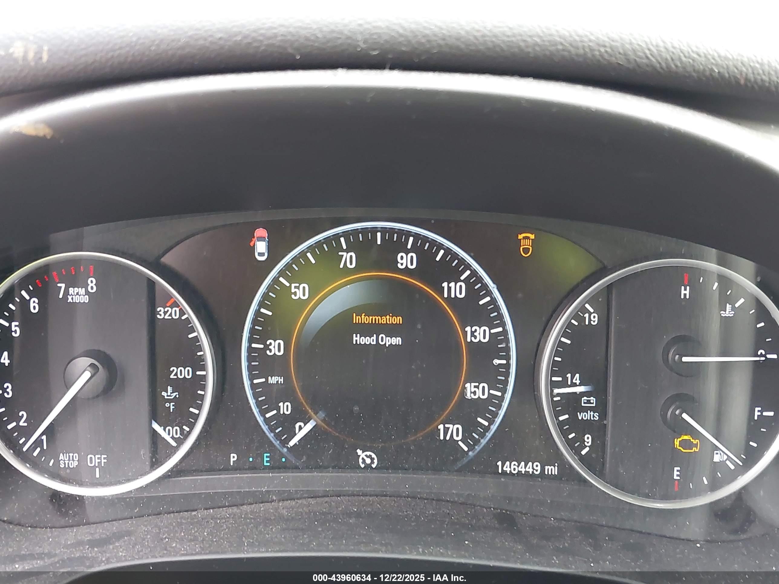 BUICK LACROSSE image 7