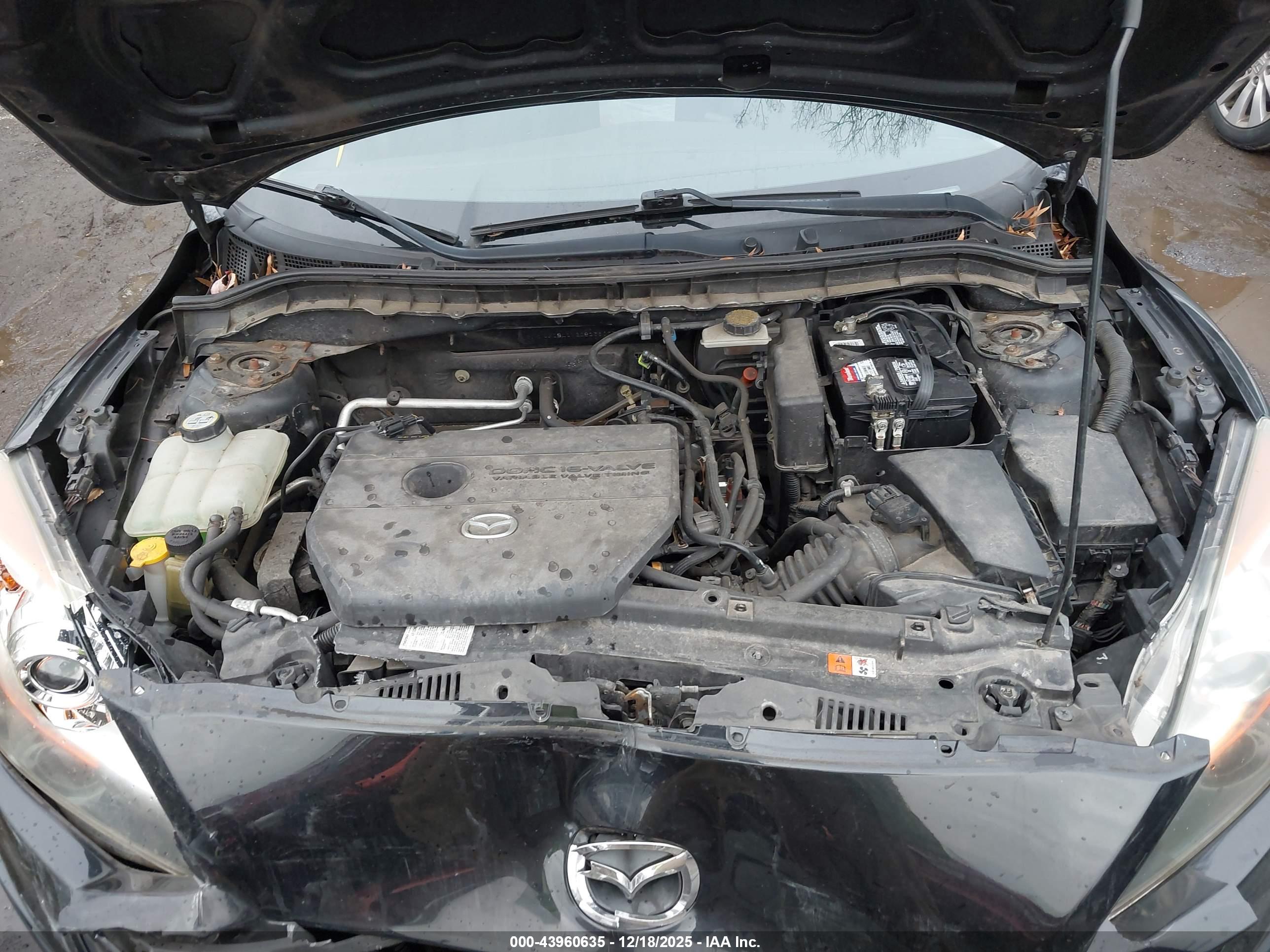 MAZDA MAZDA3 image 10