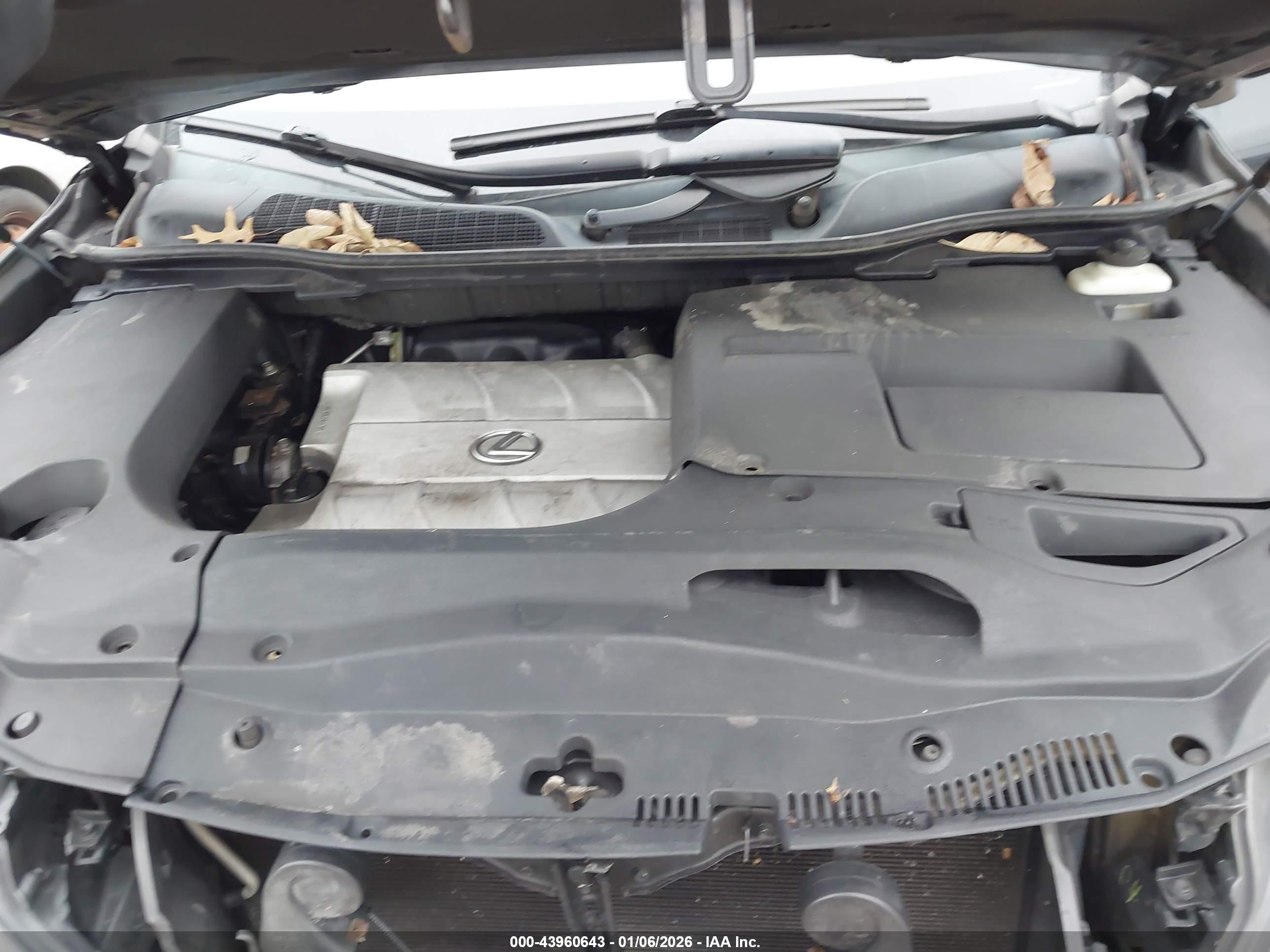 LEXUS RX image 10