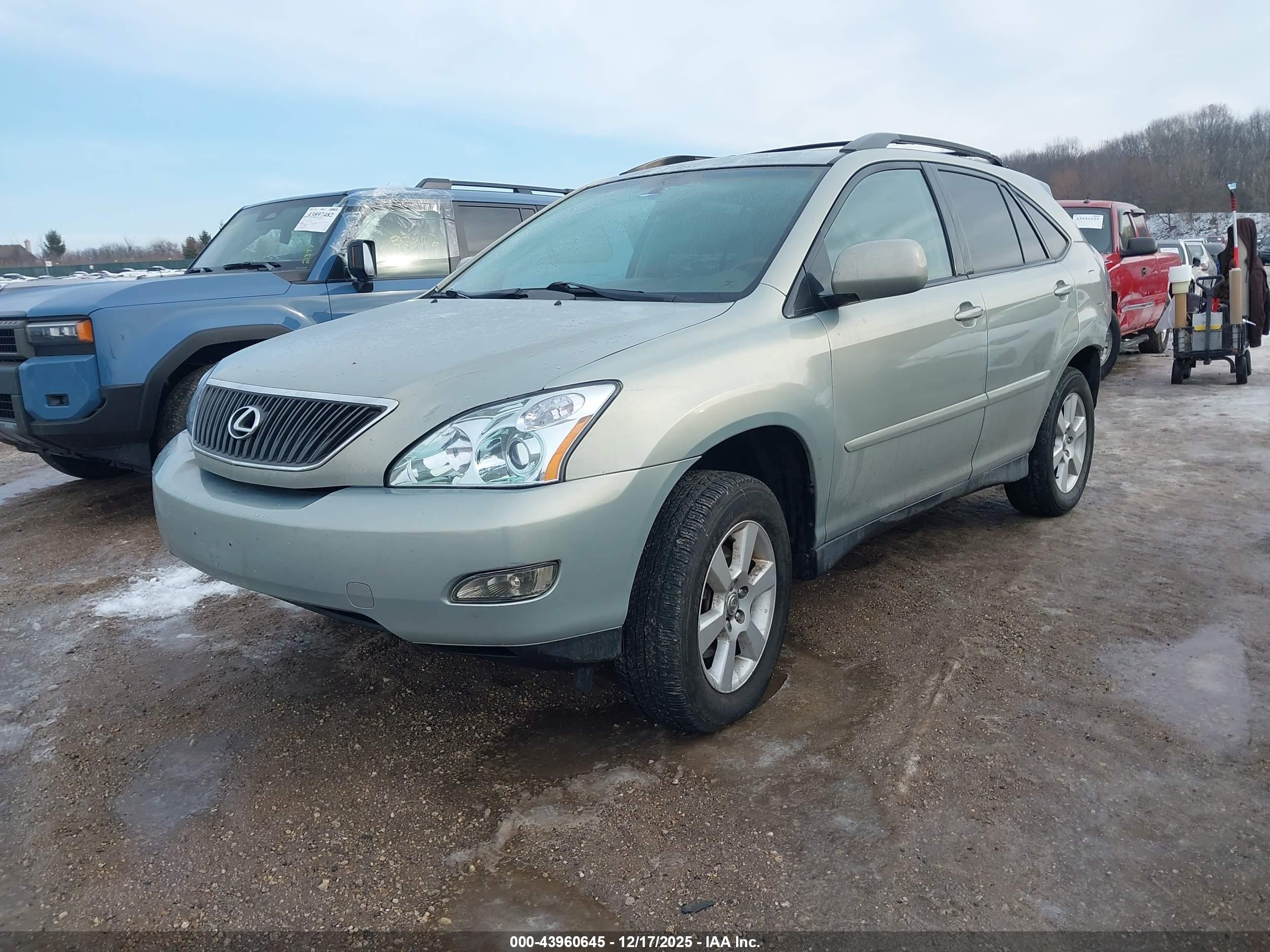 LEXUS RX image 2