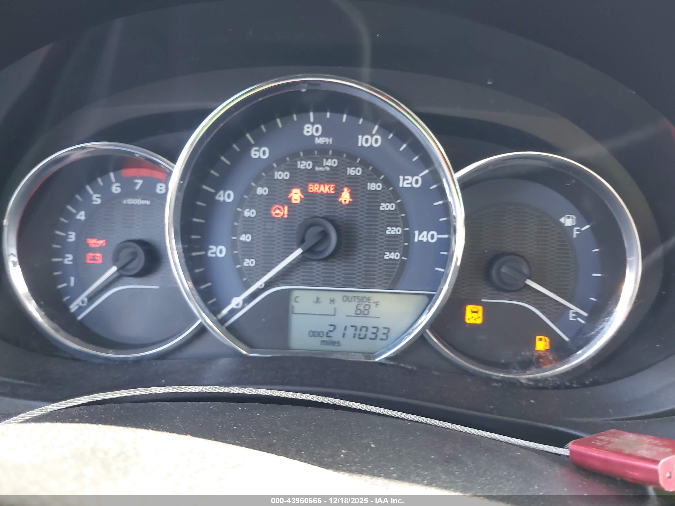 TOYOTA COROLLA image 7