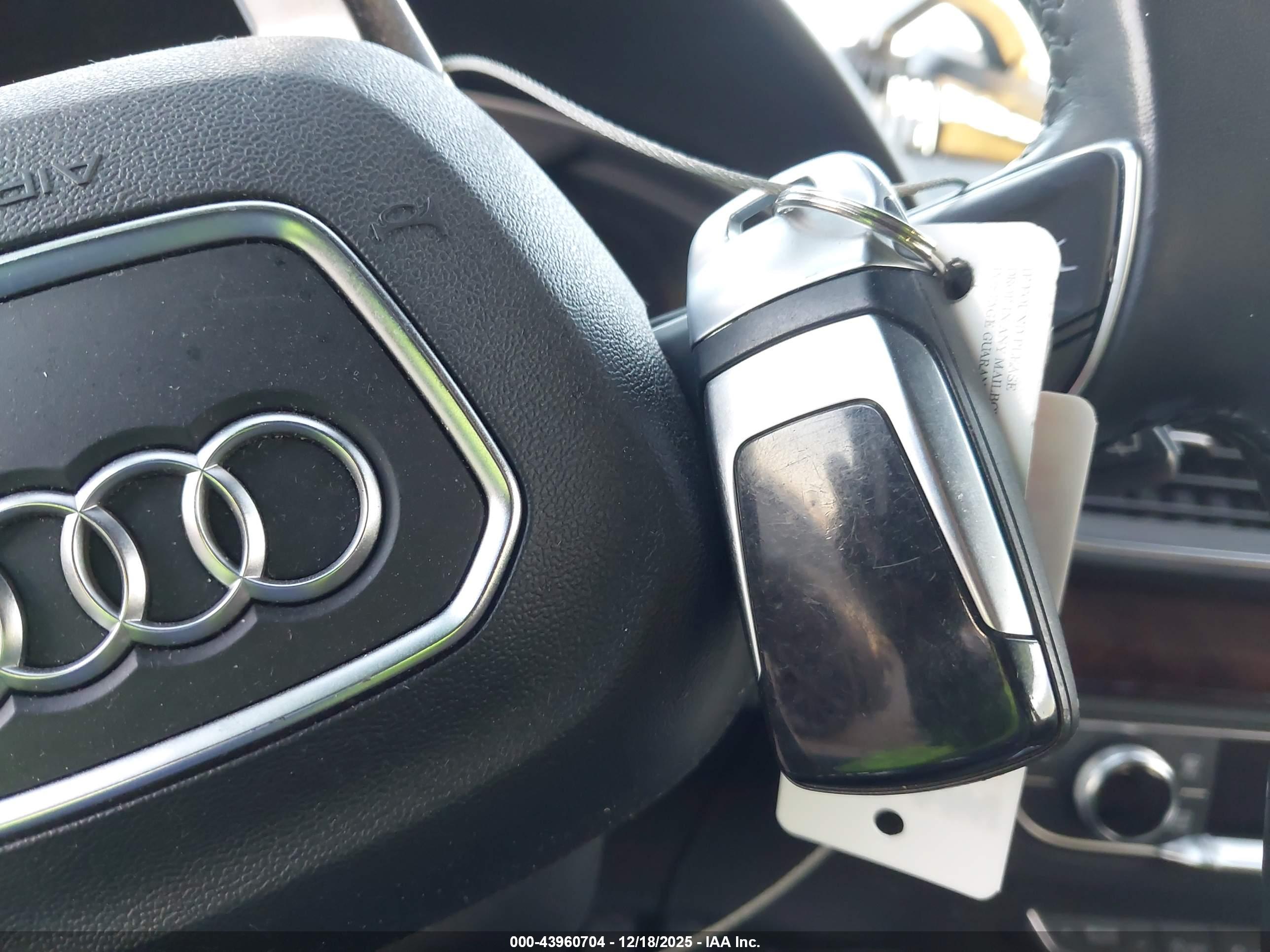 AUDI Q5 image 11