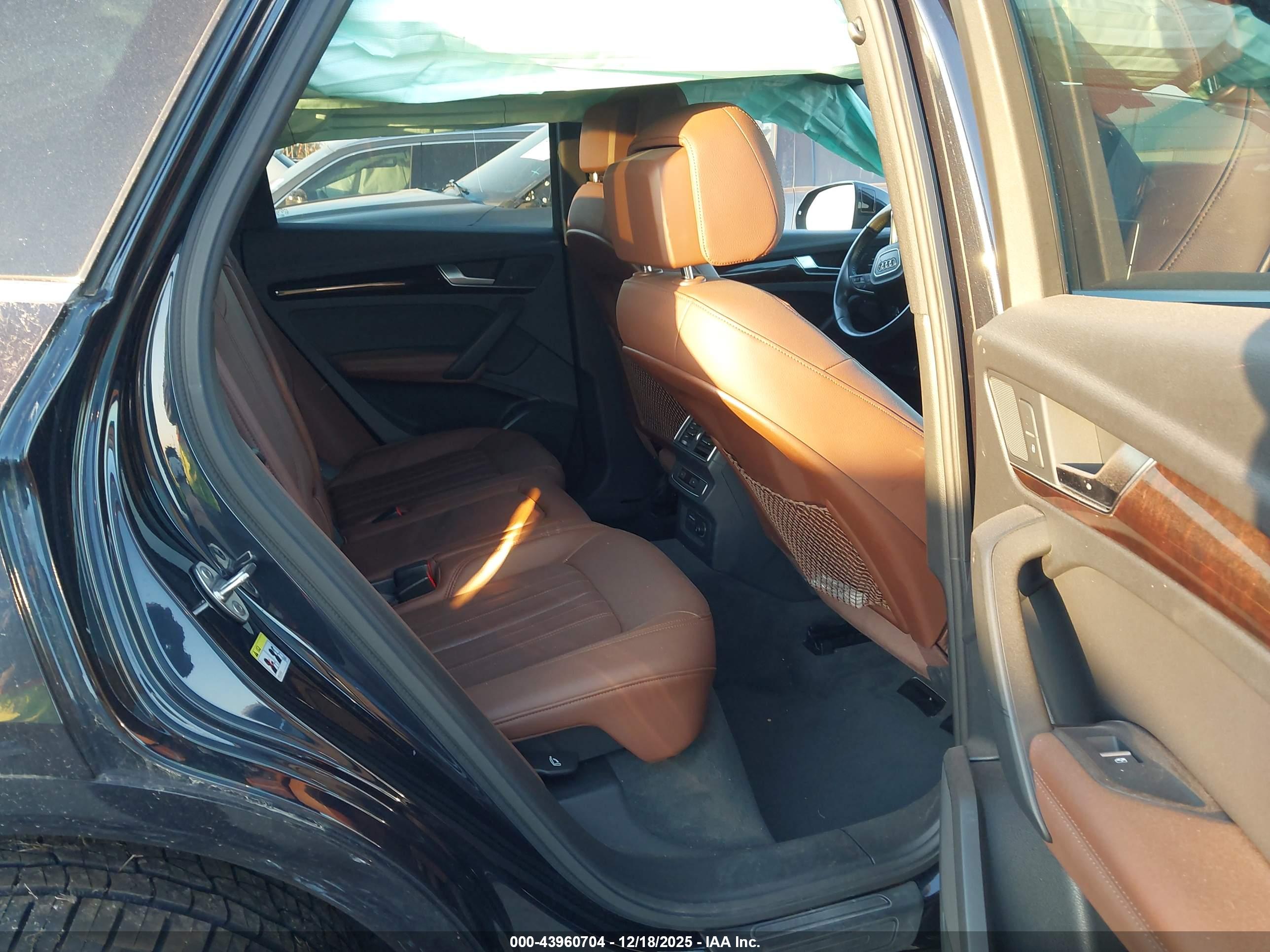 AUDI Q5 image 8