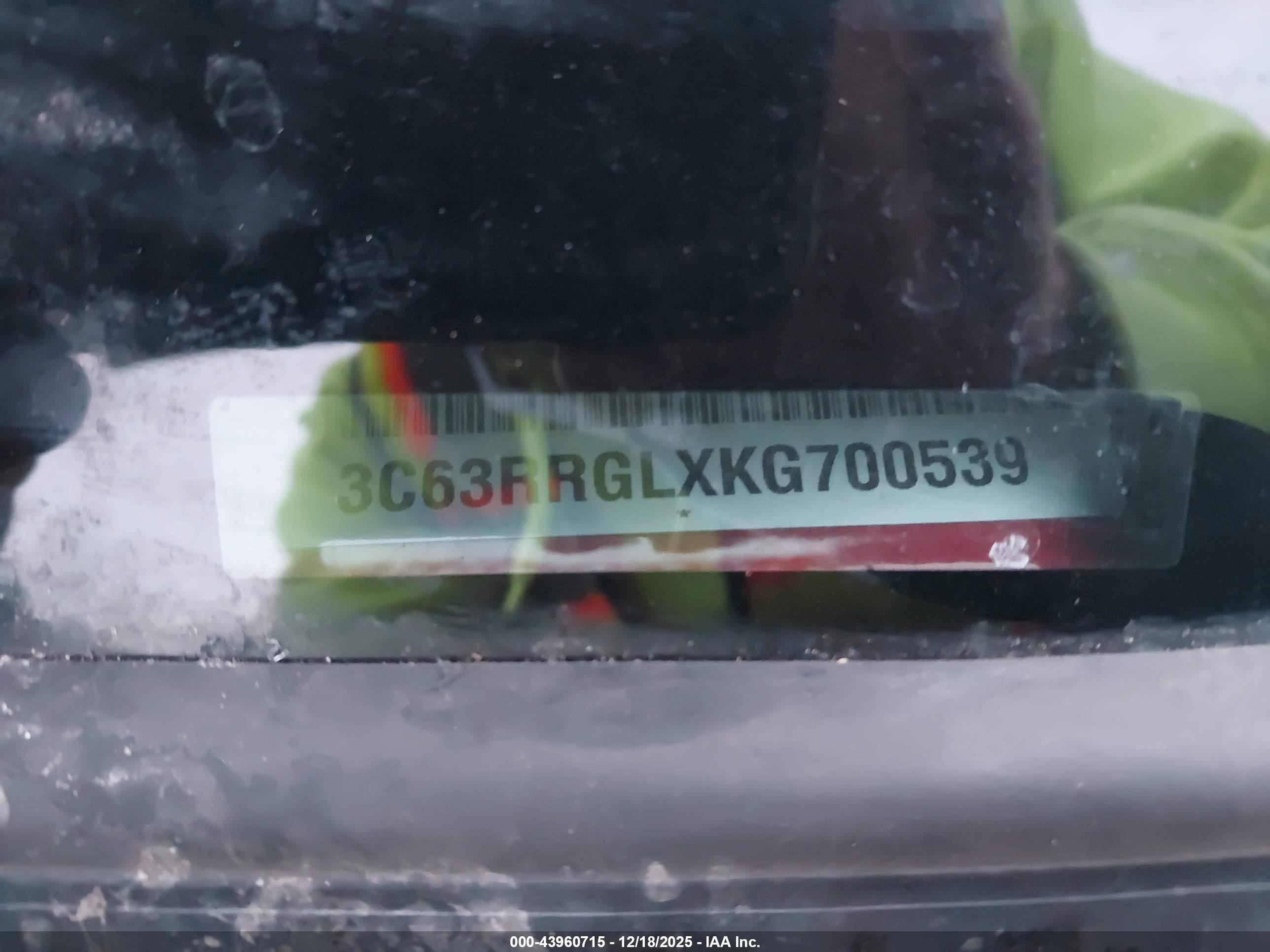 RAM 3500 image 9