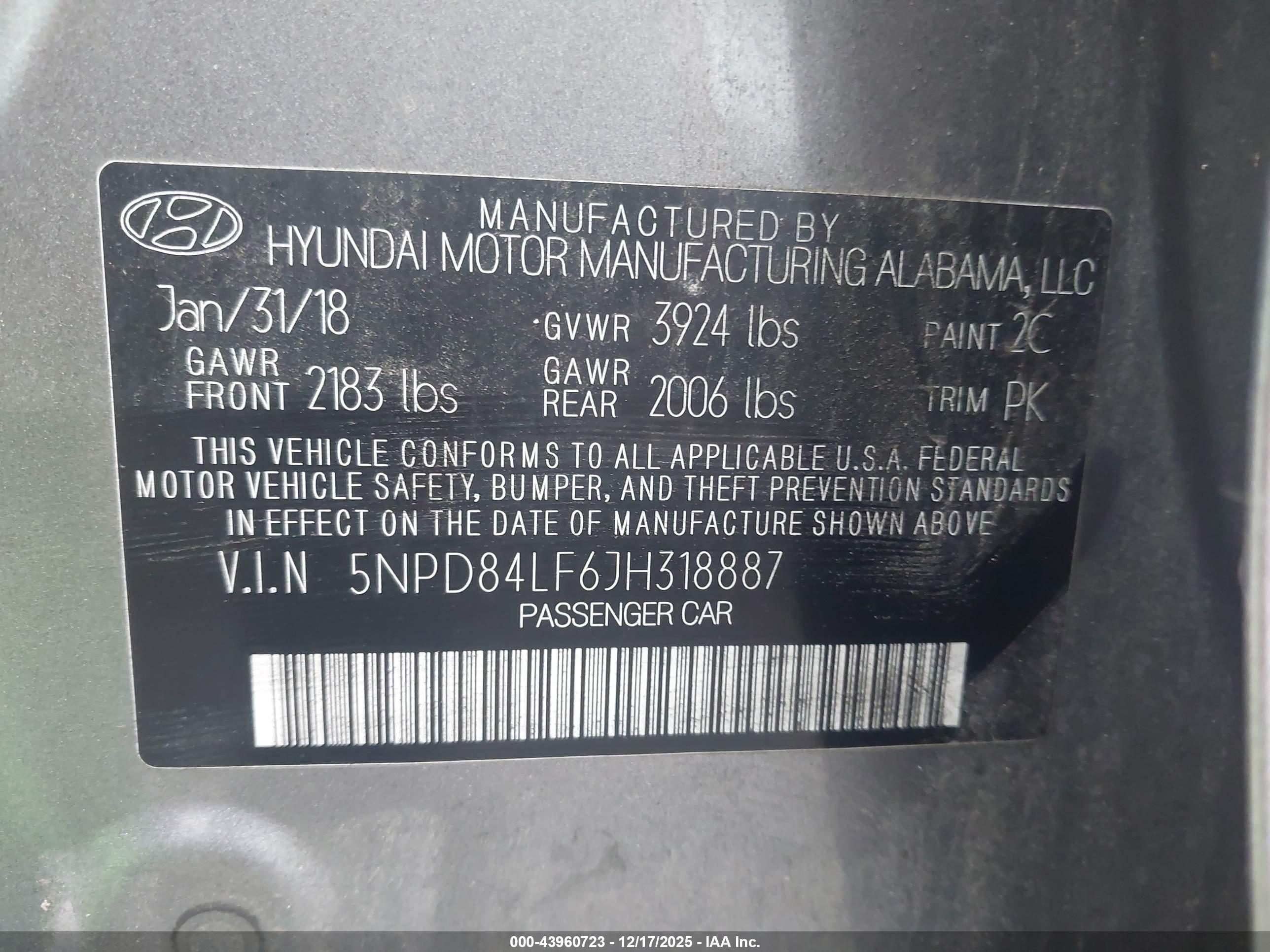 HYUNDAI ELANTRA image 9