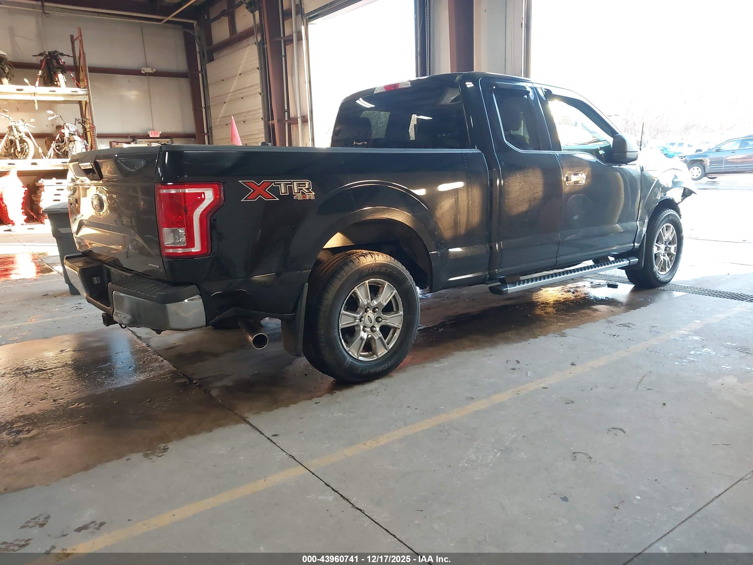 FORD F-150 image 4
