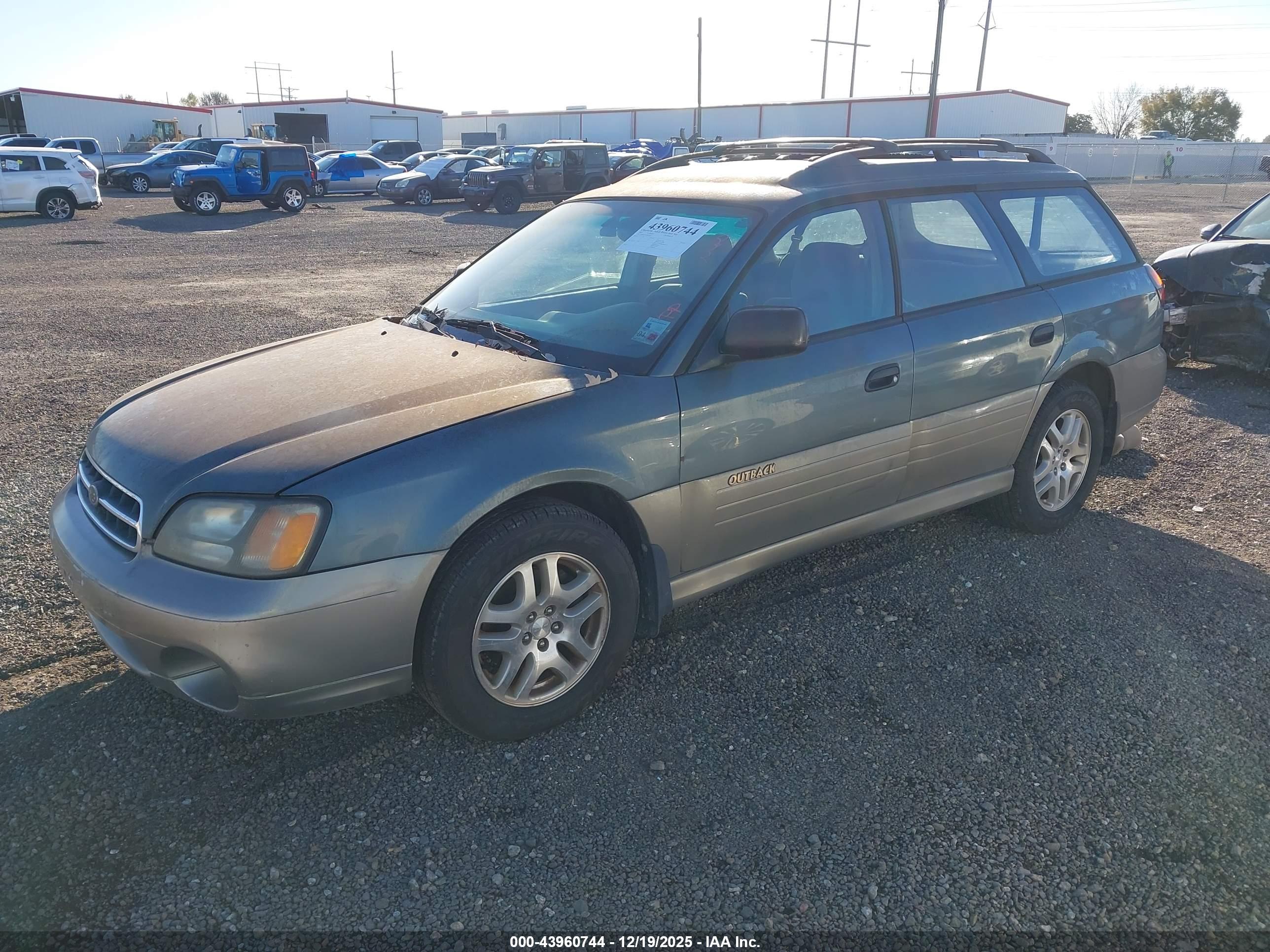 SUBARU OUTBACK image 2