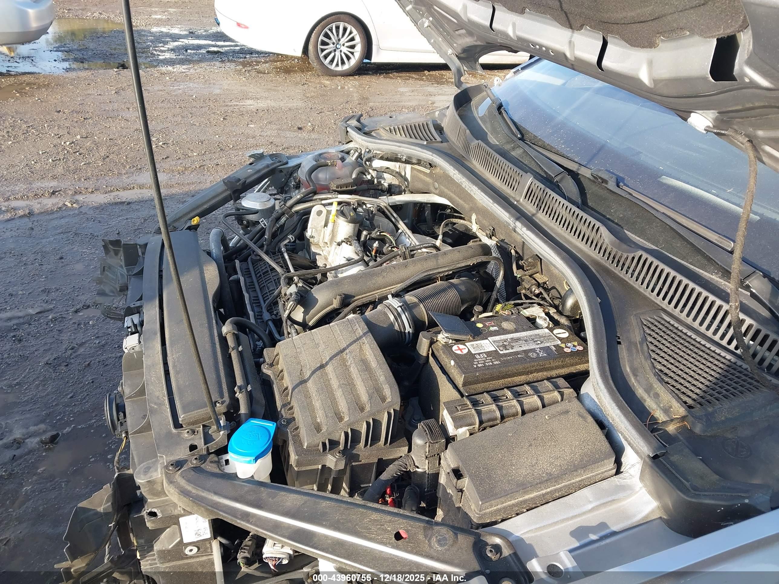 VOLKSWAGEN JETTA image 10