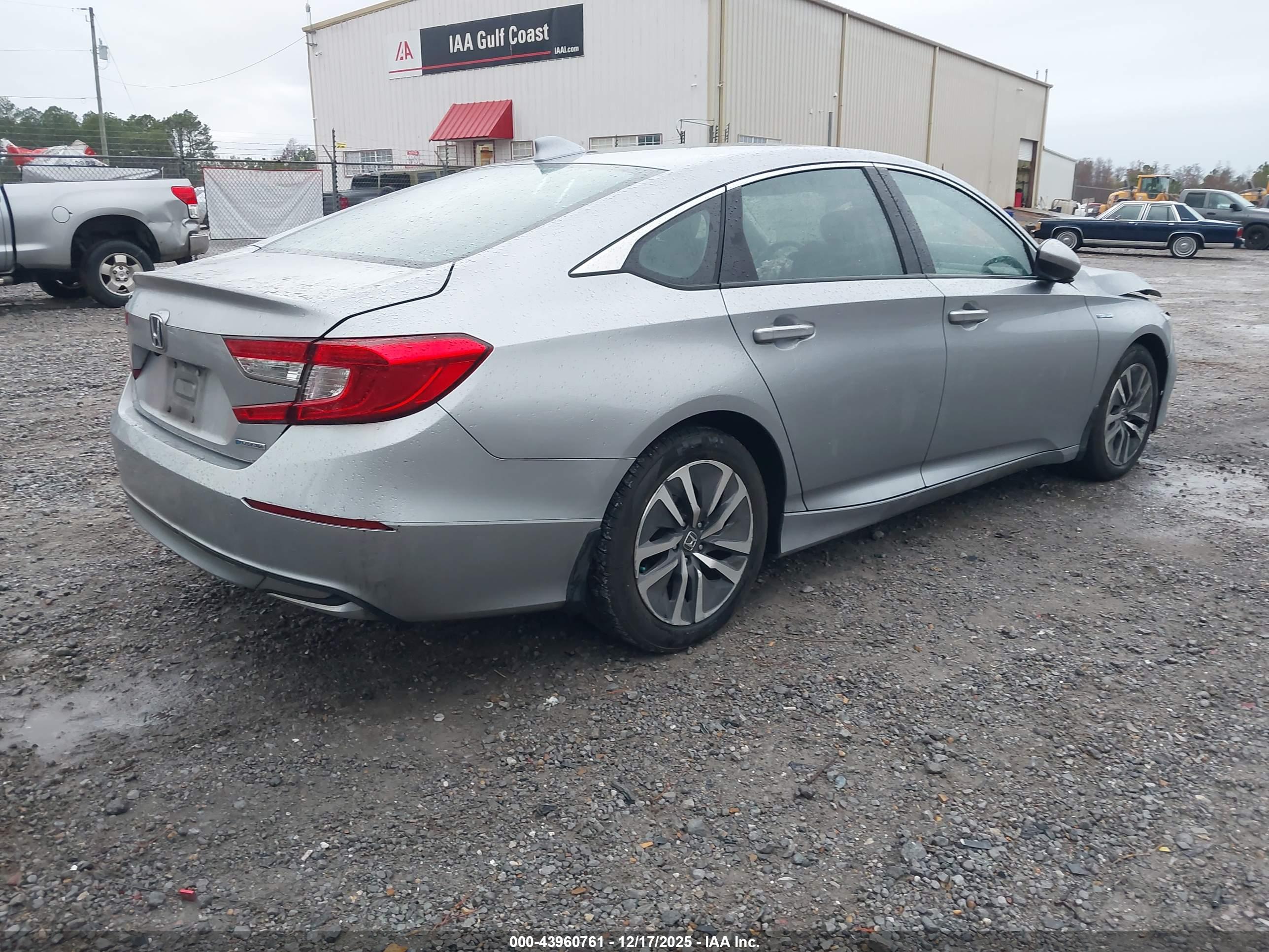 HONDA ACCORD image 4