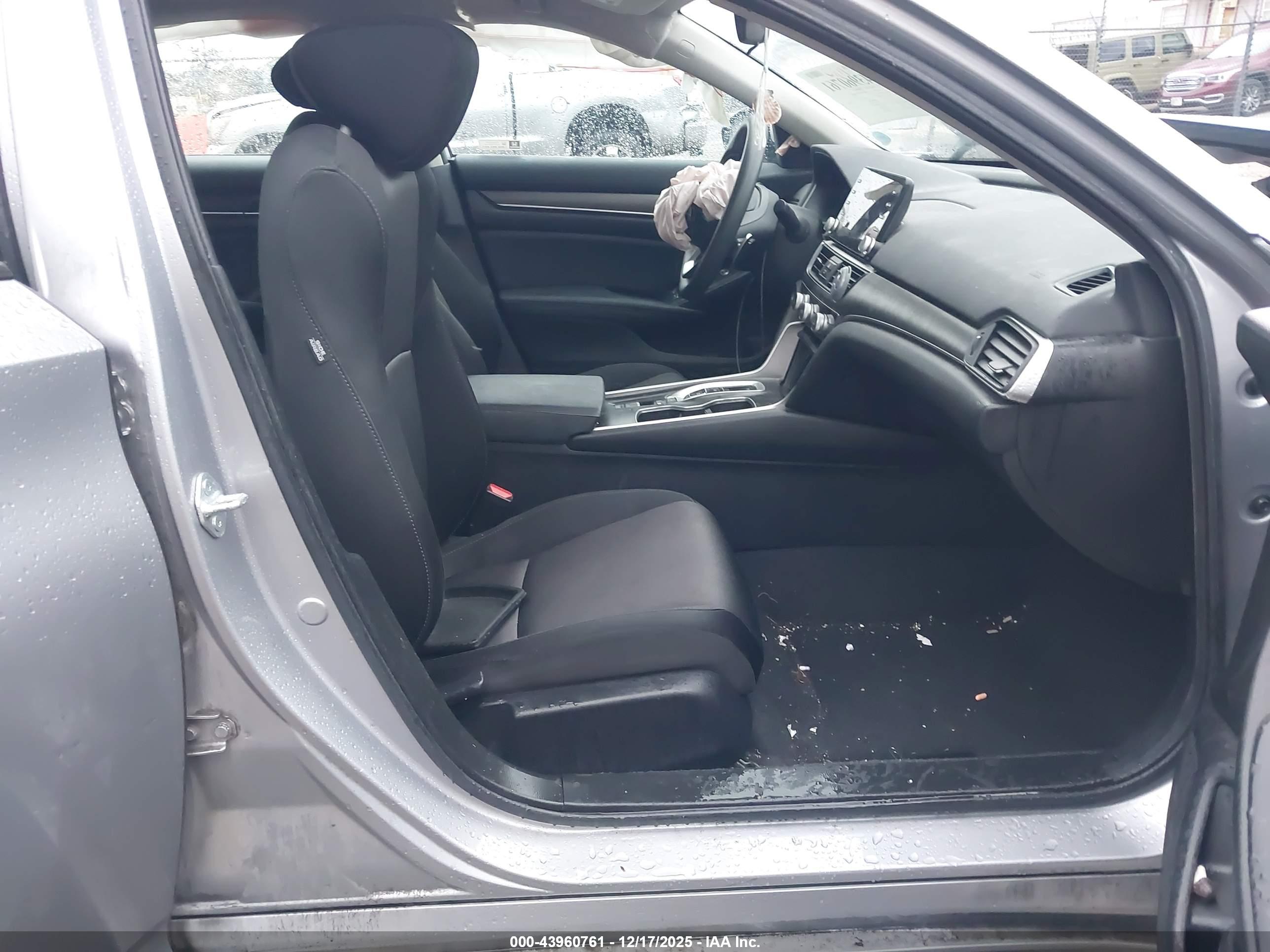 HONDA ACCORD image 5
