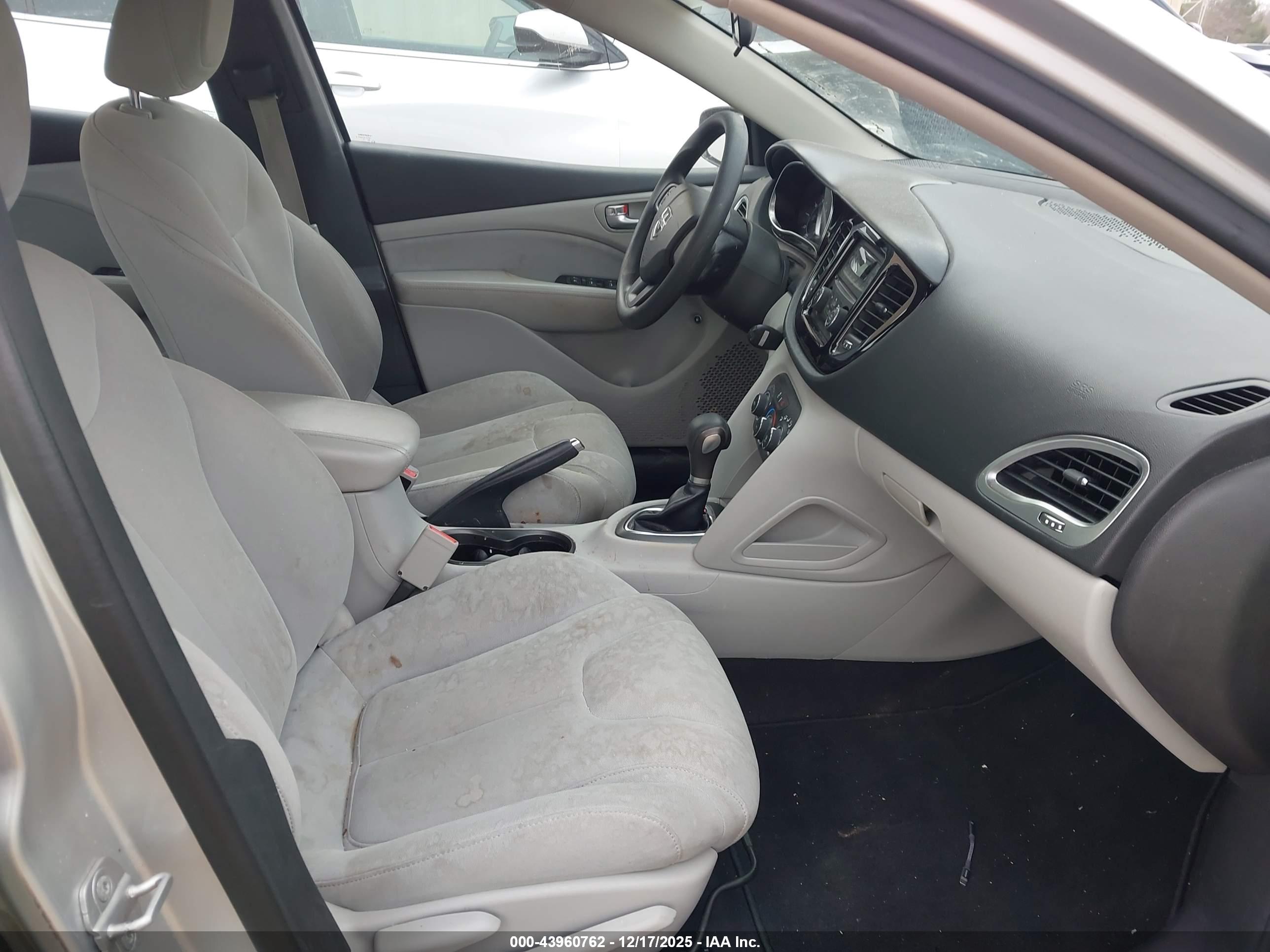 DODGE DART image 5