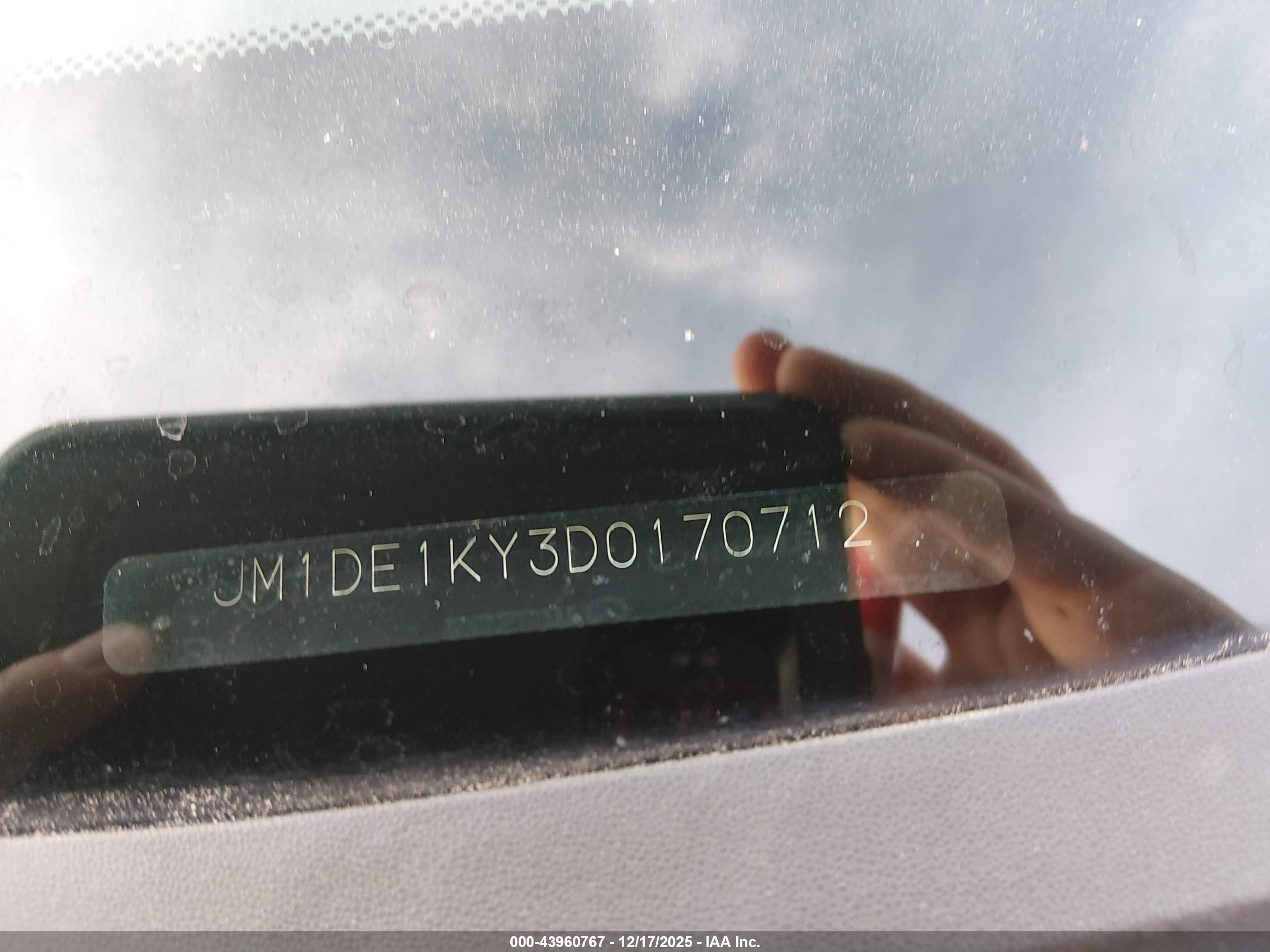 MAZDA MAZDA2 image 9