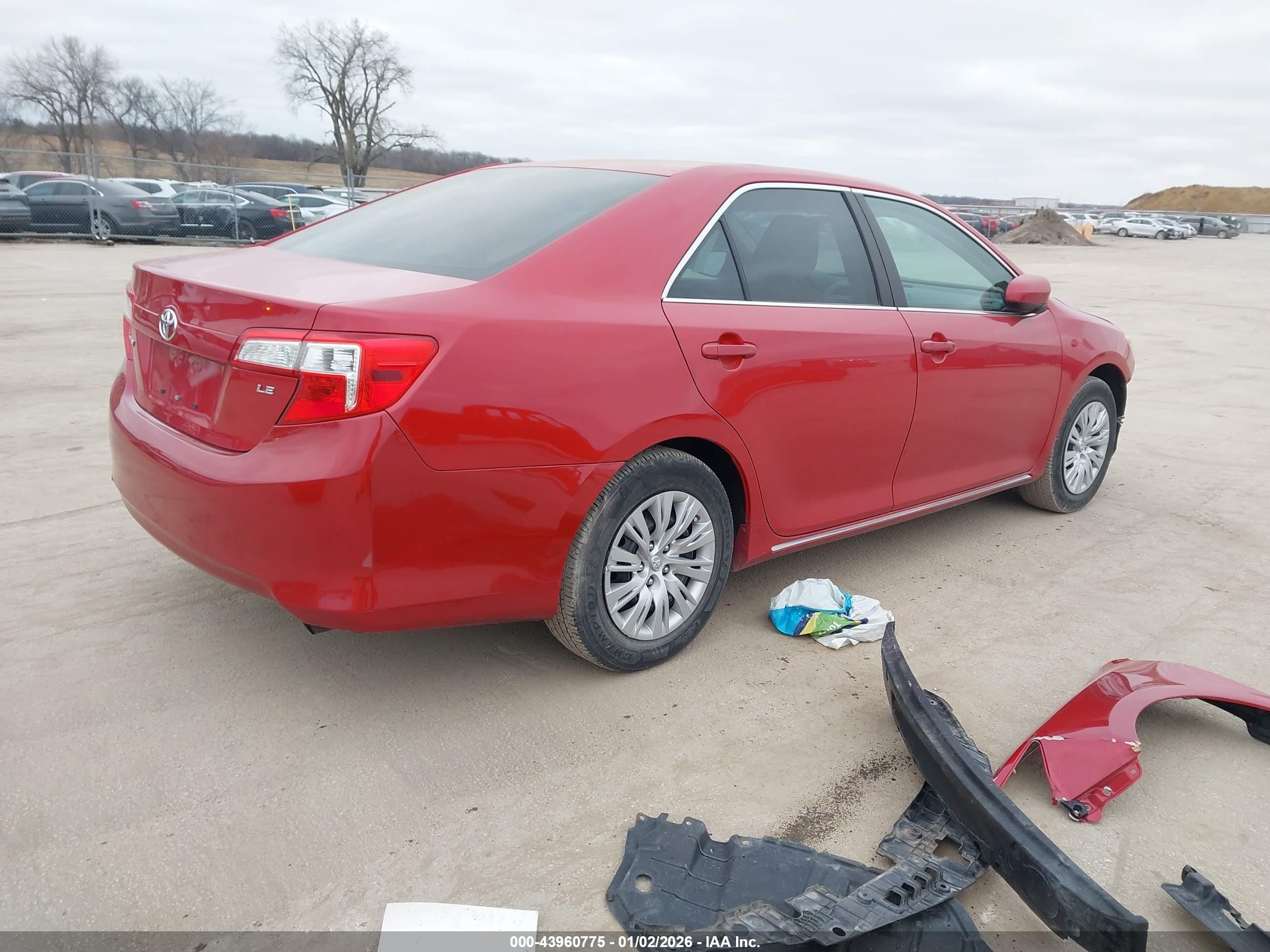 TOYOTA CAMRY image 4