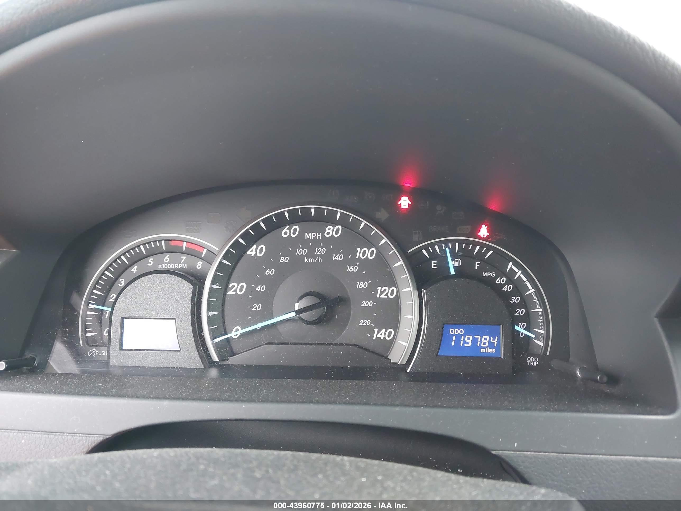 TOYOTA CAMRY image 7