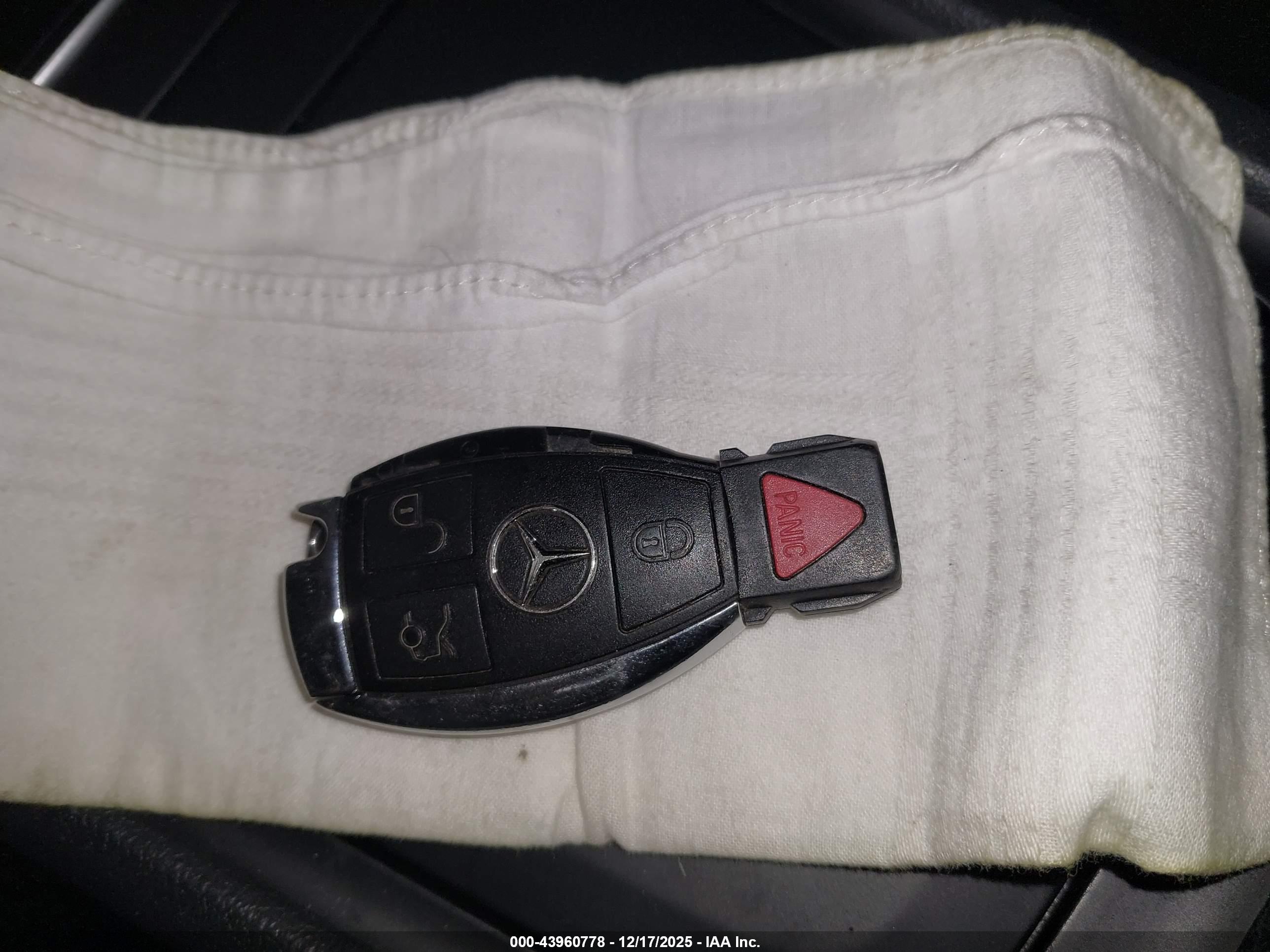 MERCEDES-BENZ CLA image 11