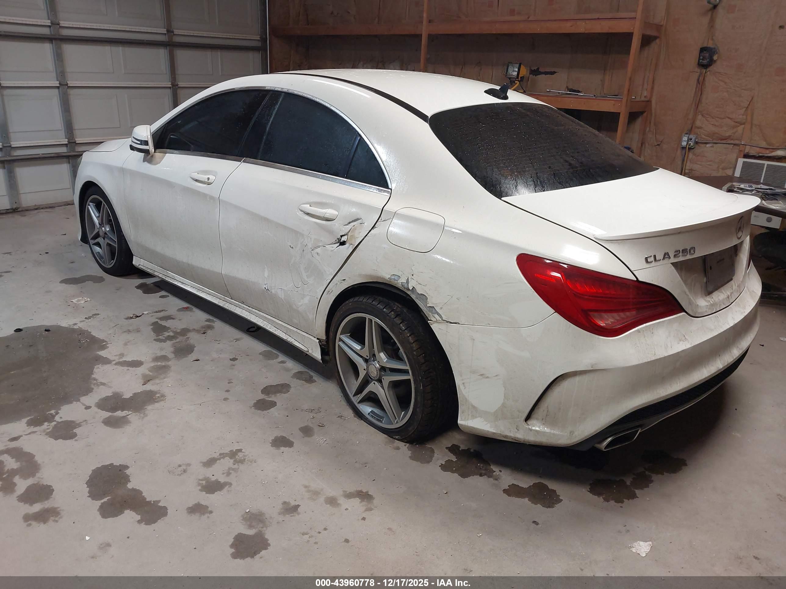 MERCEDES-BENZ CLA image 3