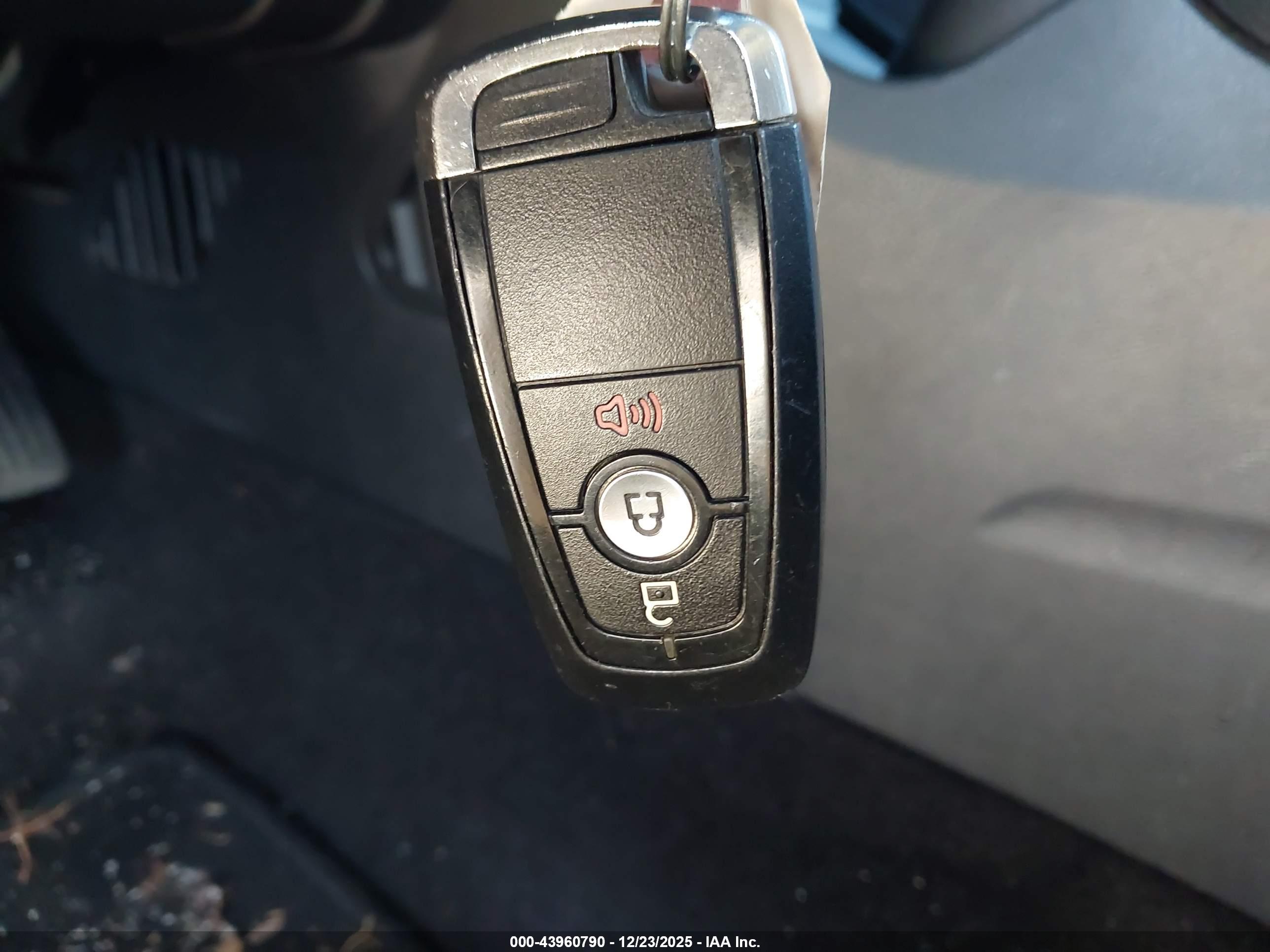 FORD EDGE image 11