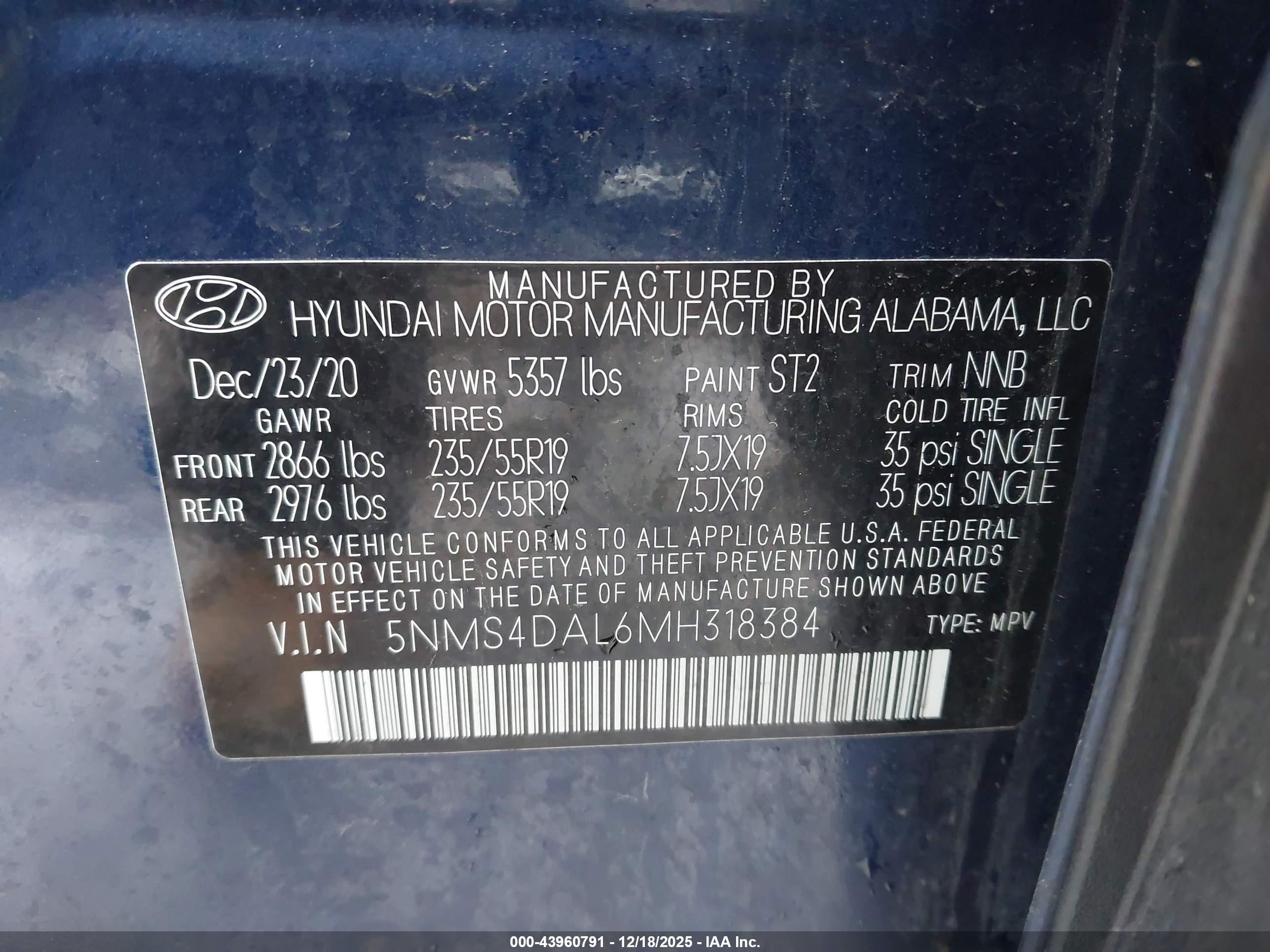 HYUNDAI SANTA image 9