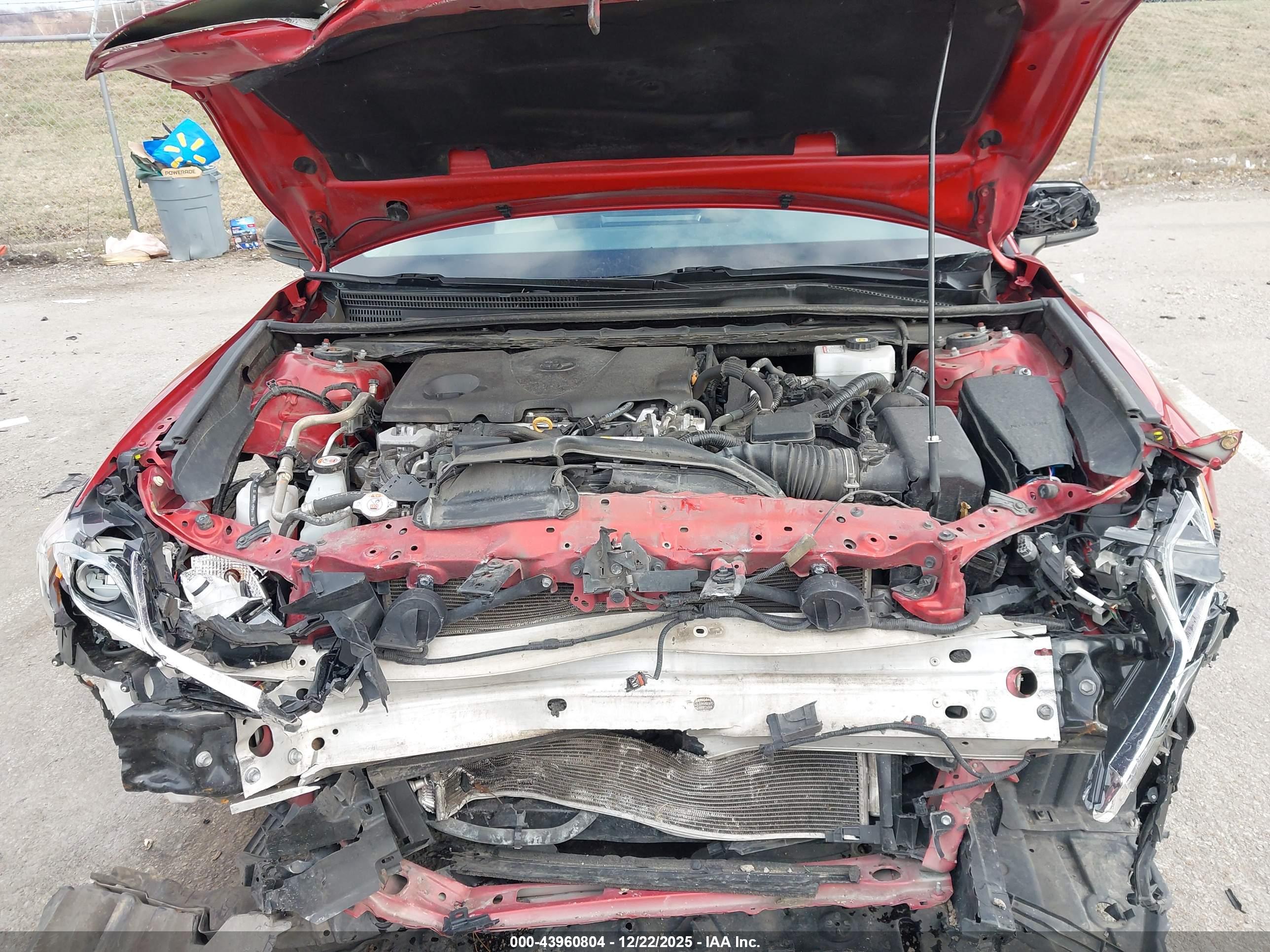 TOYOTA CAMRY image 10