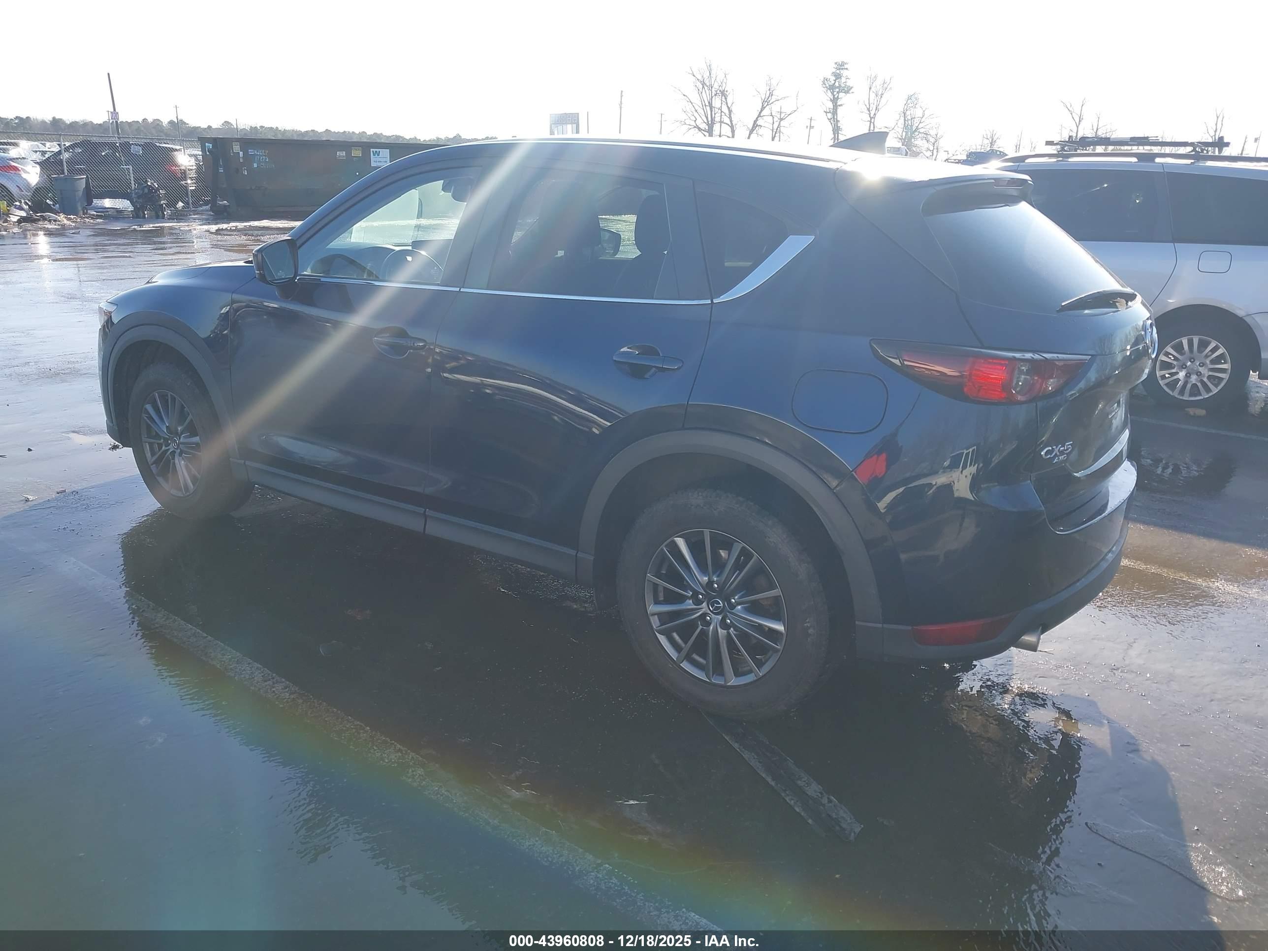 MAZDA CX-5 image 3