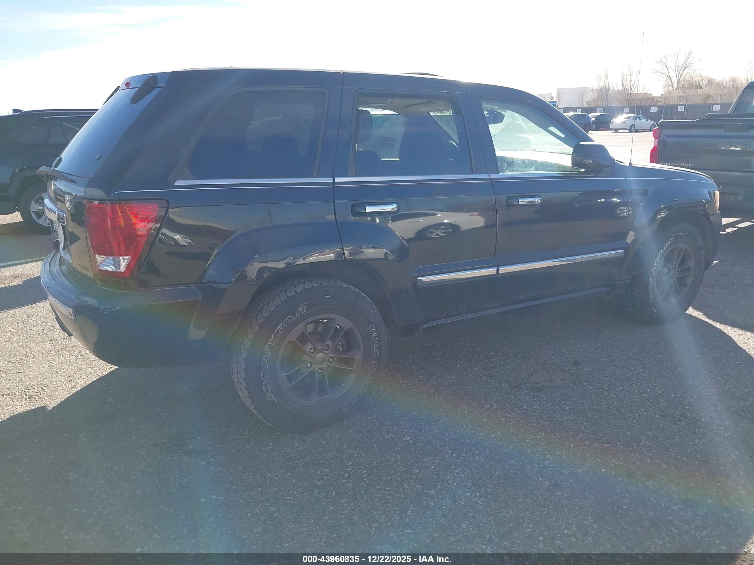 JEEP GRAND image 4