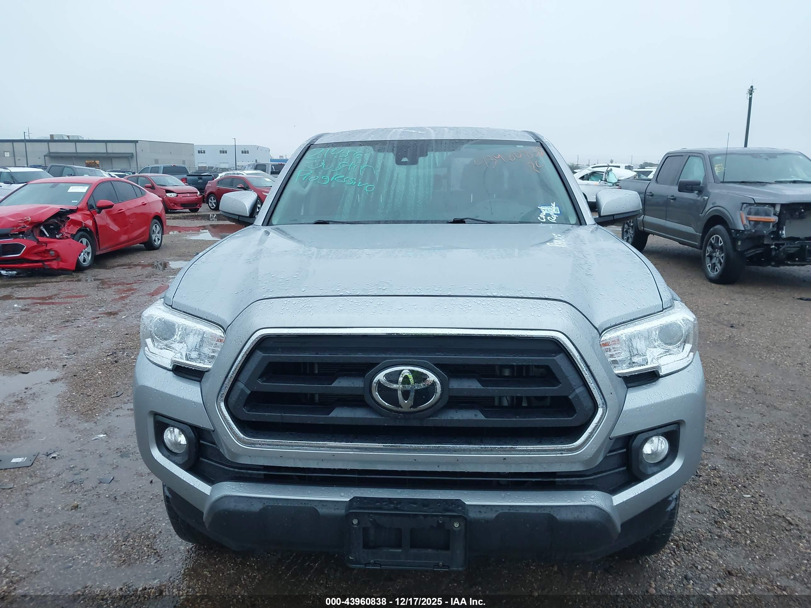 TOYOTA TACOMA image 6