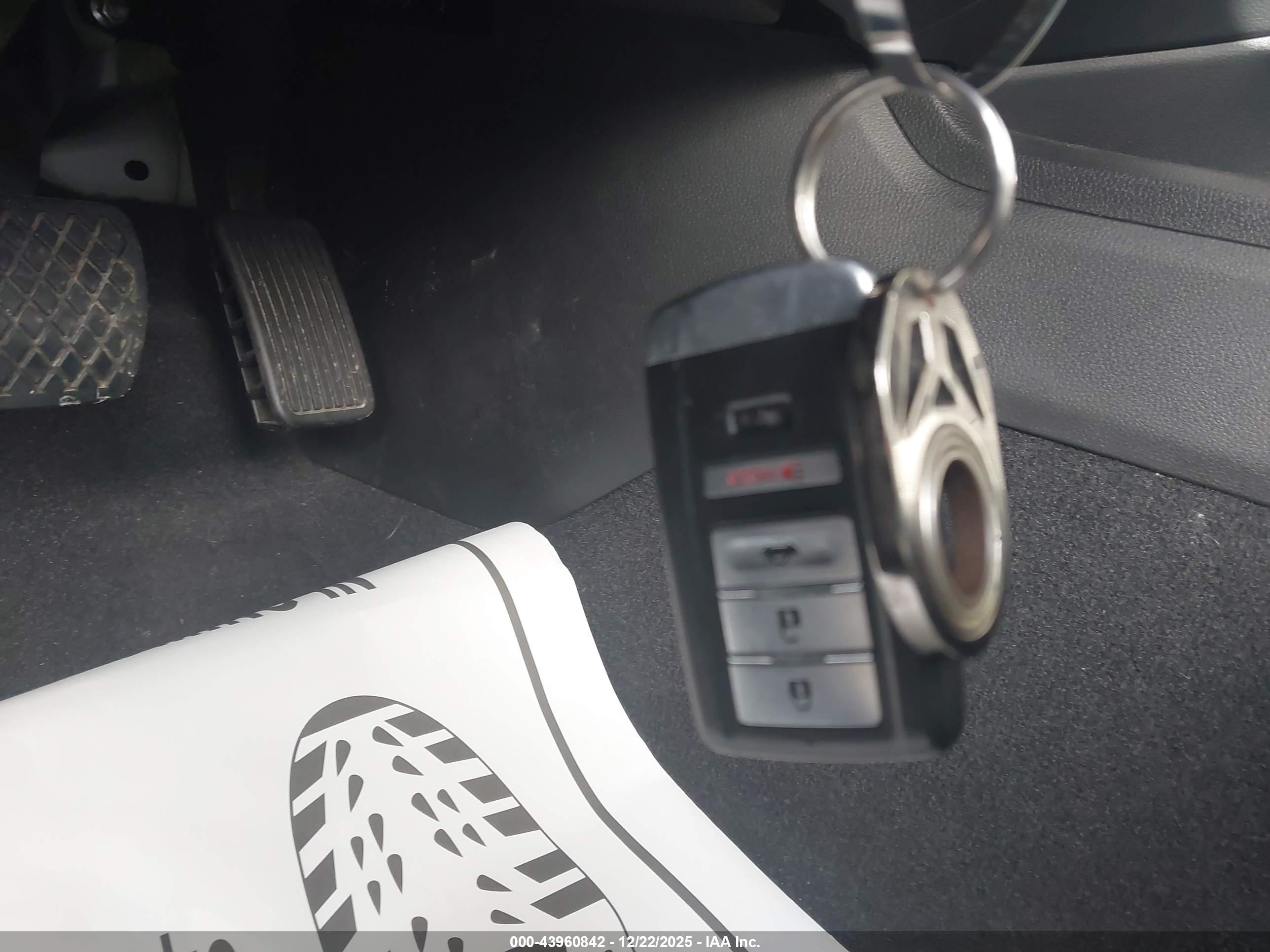 ACURA TLX image 11