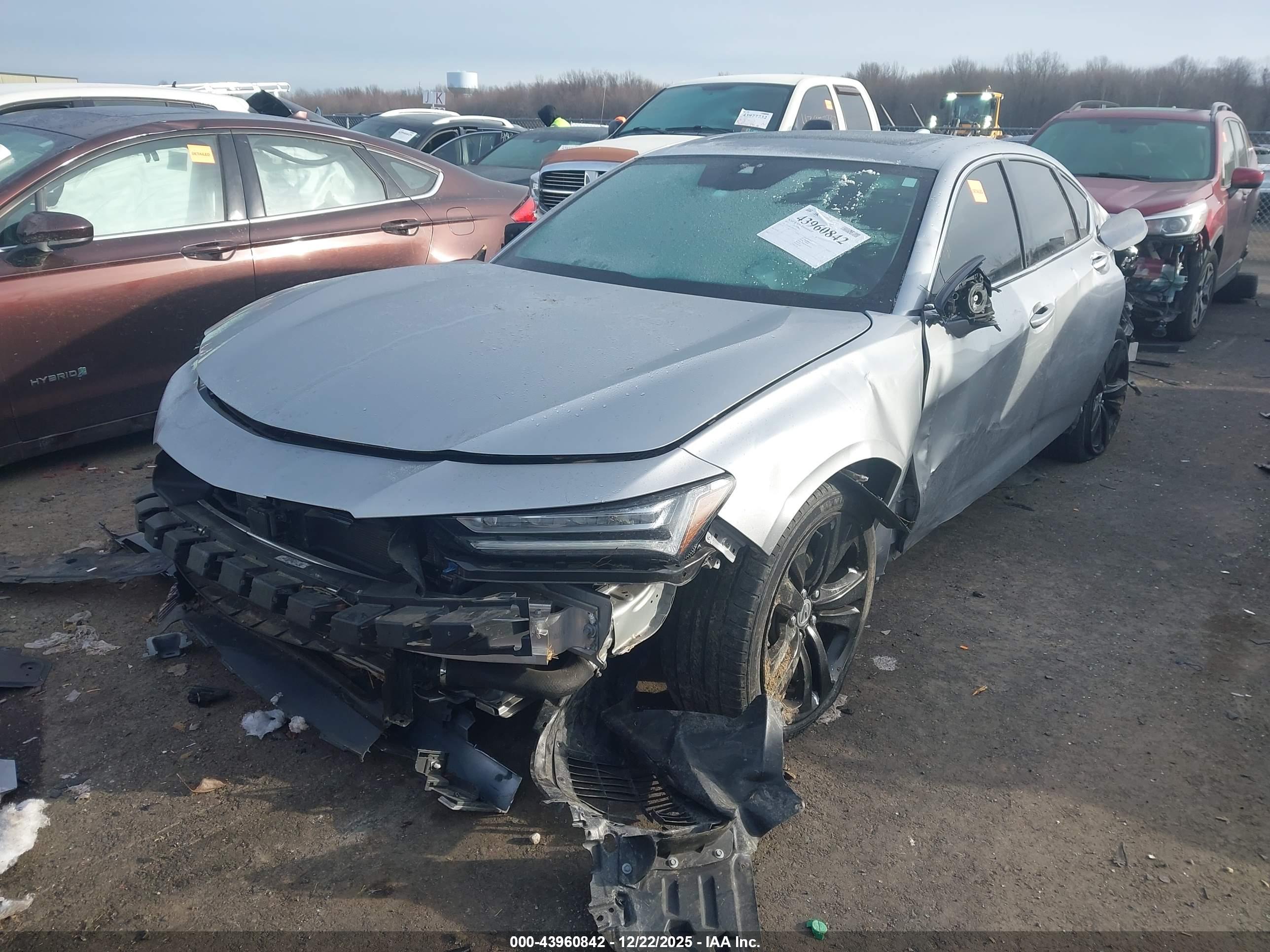ACURA TLX image 2