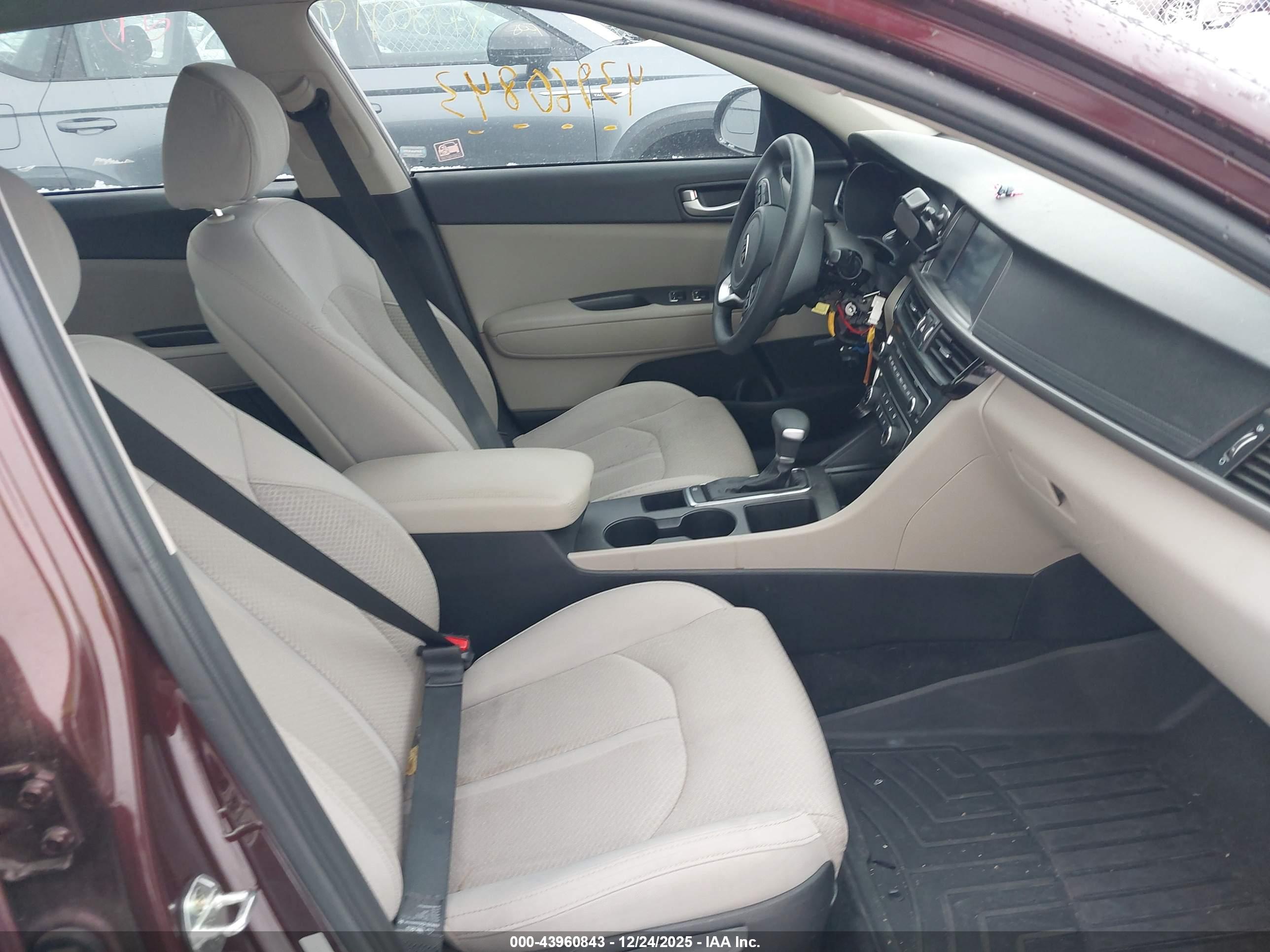 KIA OPTIMA image 5