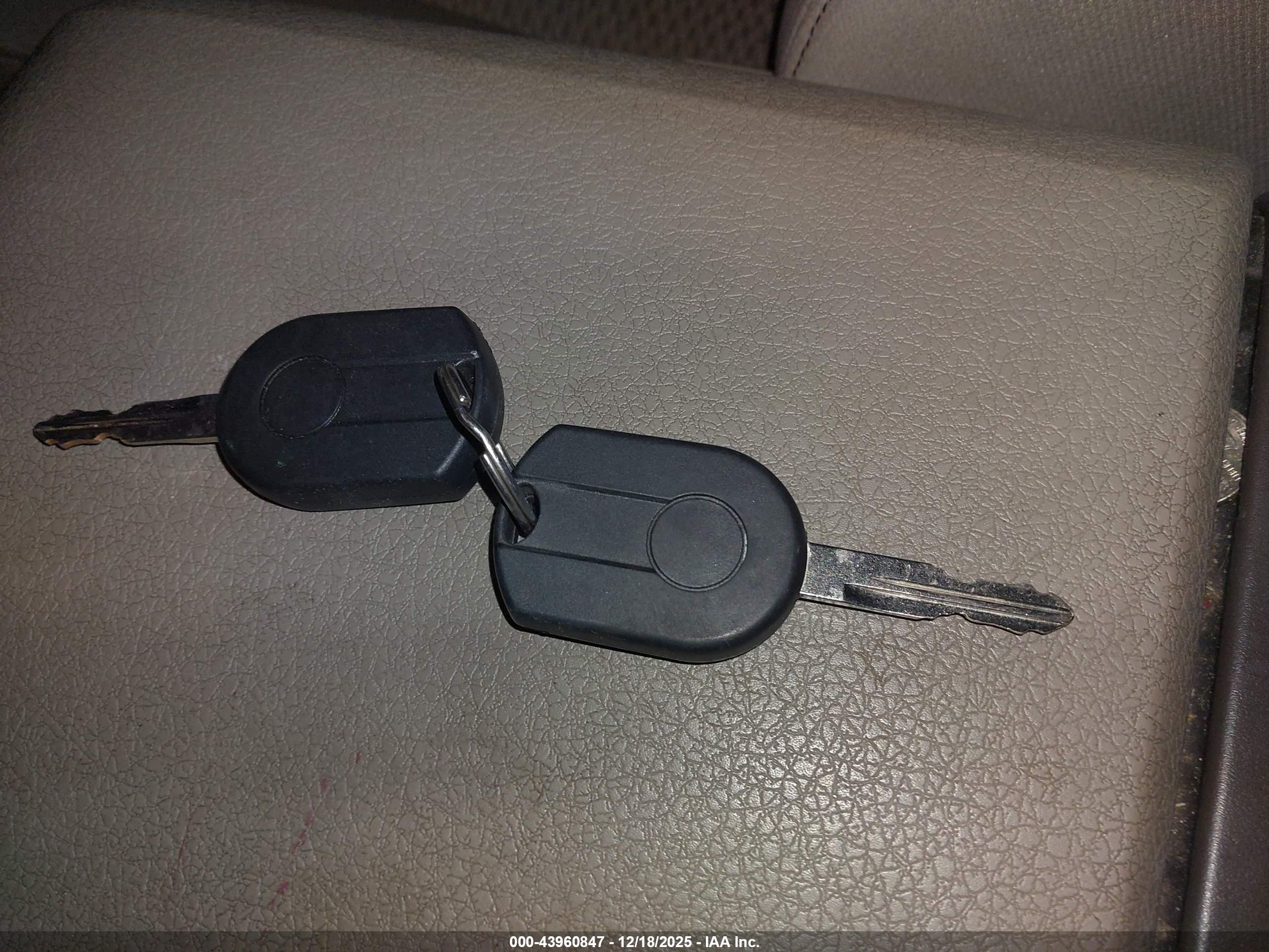 FORD F-150 image 11