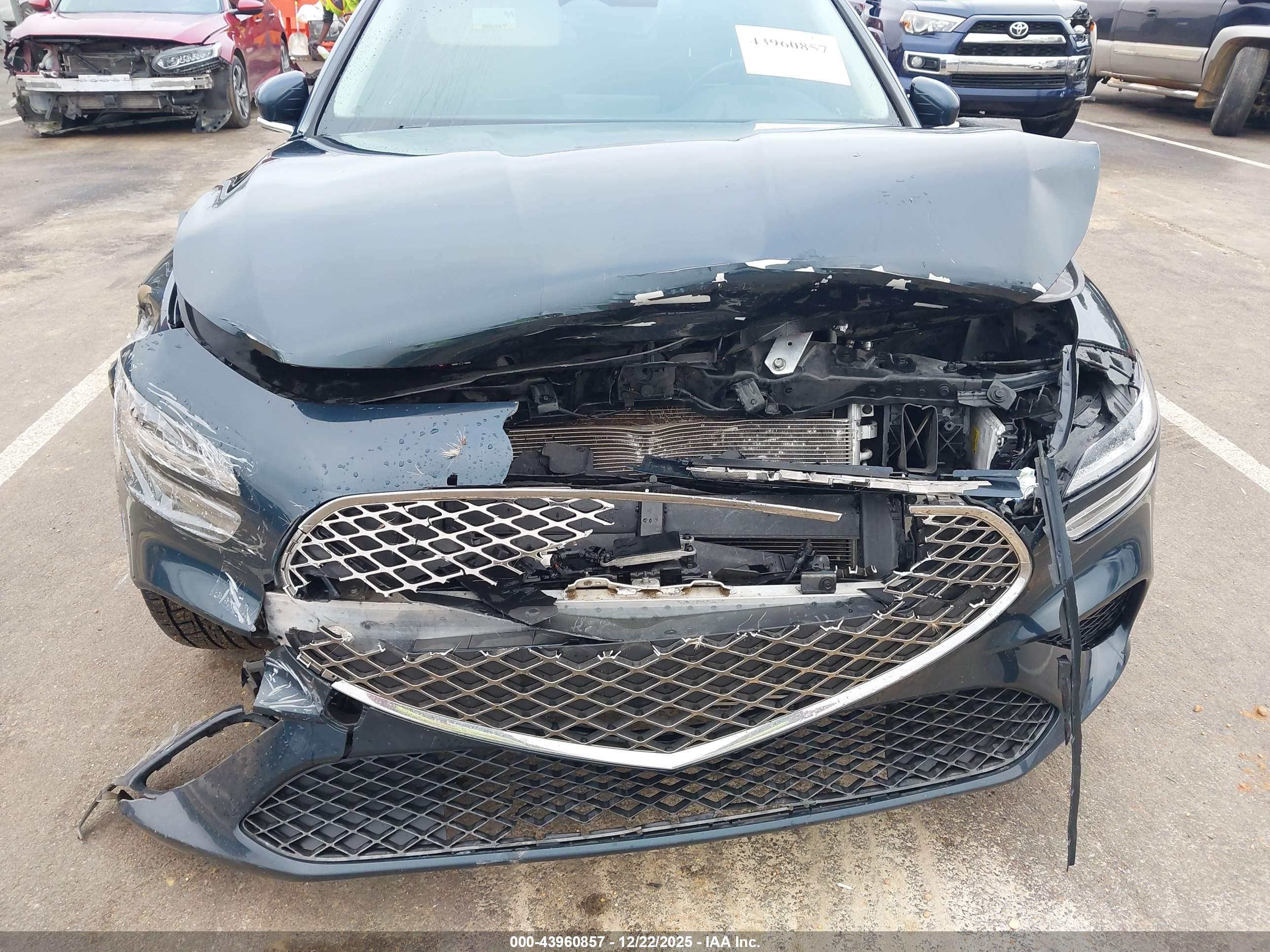 GENESIS G70 image 6