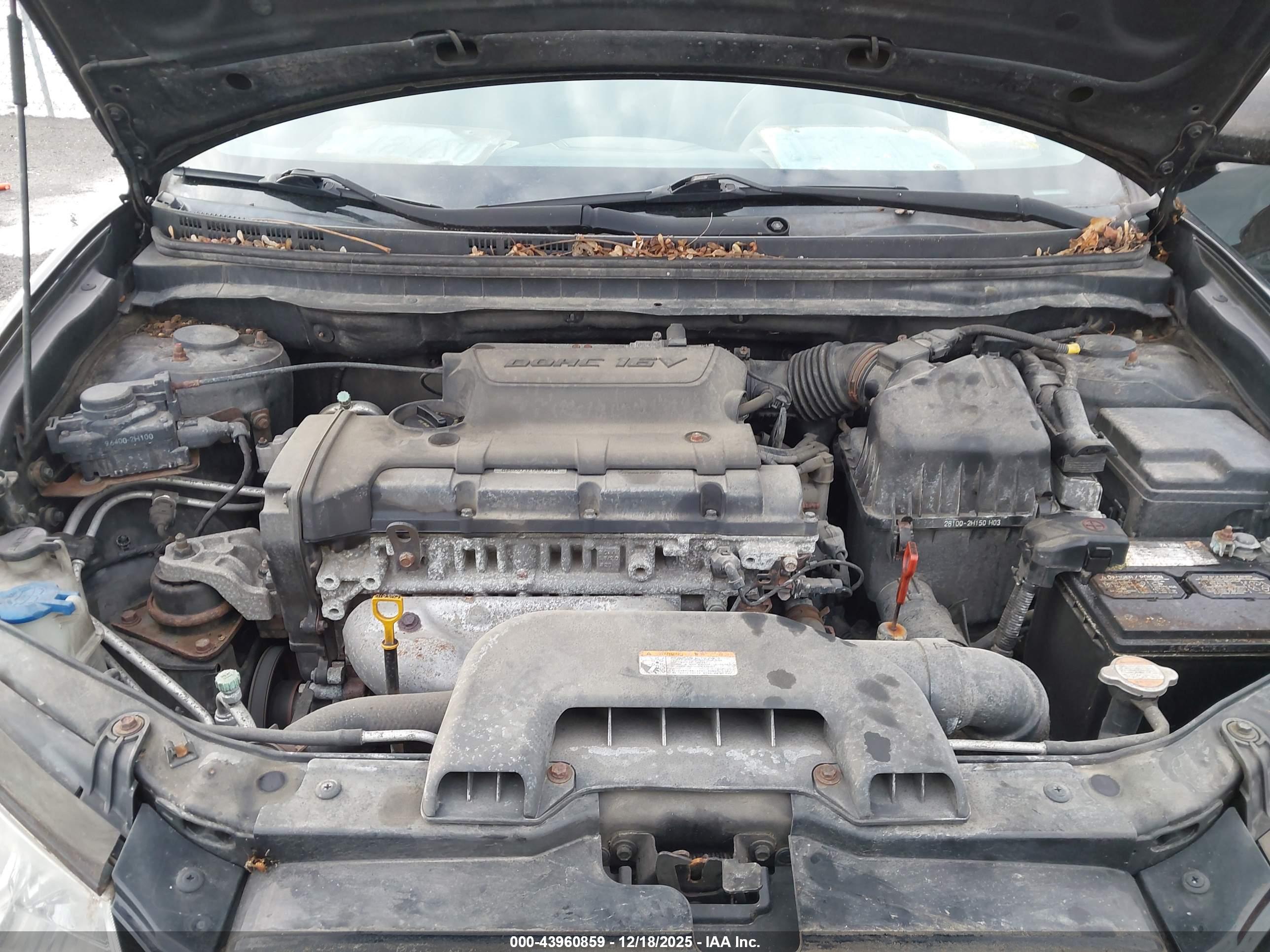 HYUNDAI ELANTRA image 10
